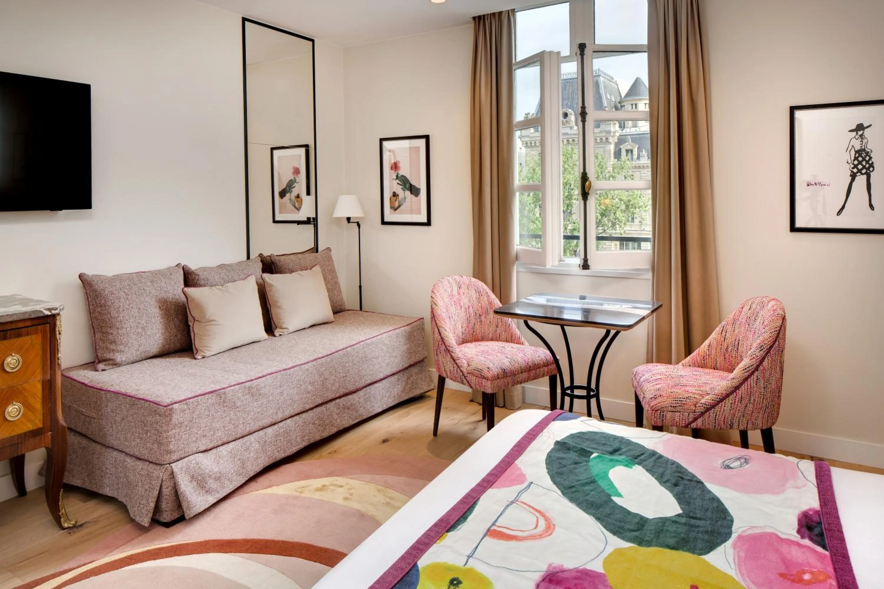 Bed in Les Rives de Notre-Dame