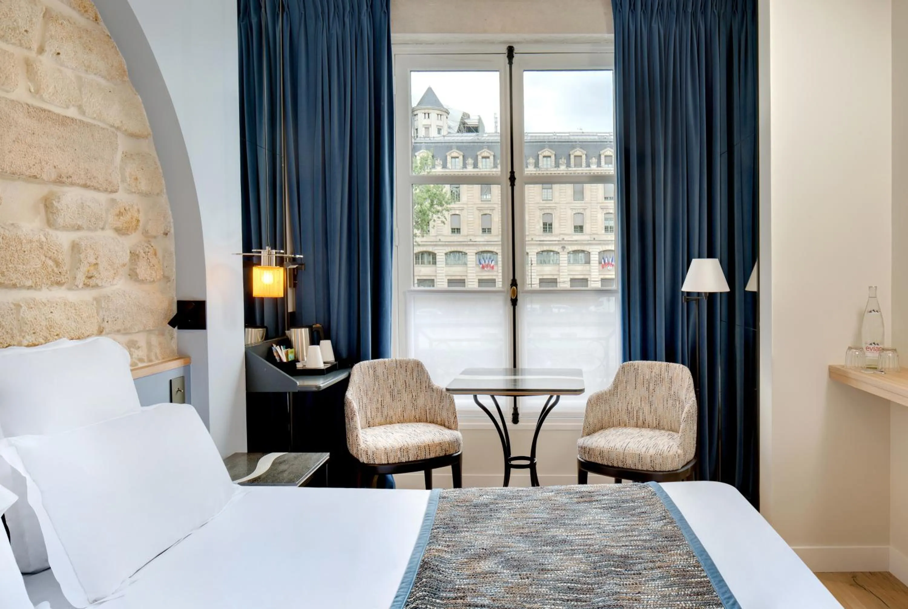 Bed in Les Rives de Notre-Dame