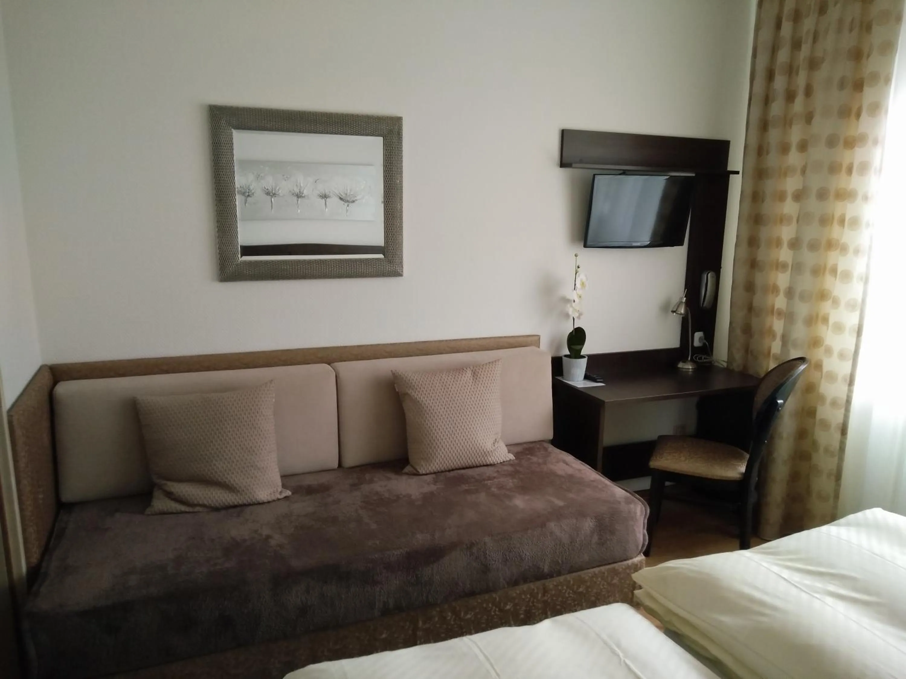 Day, Bed in Hotel Alfa