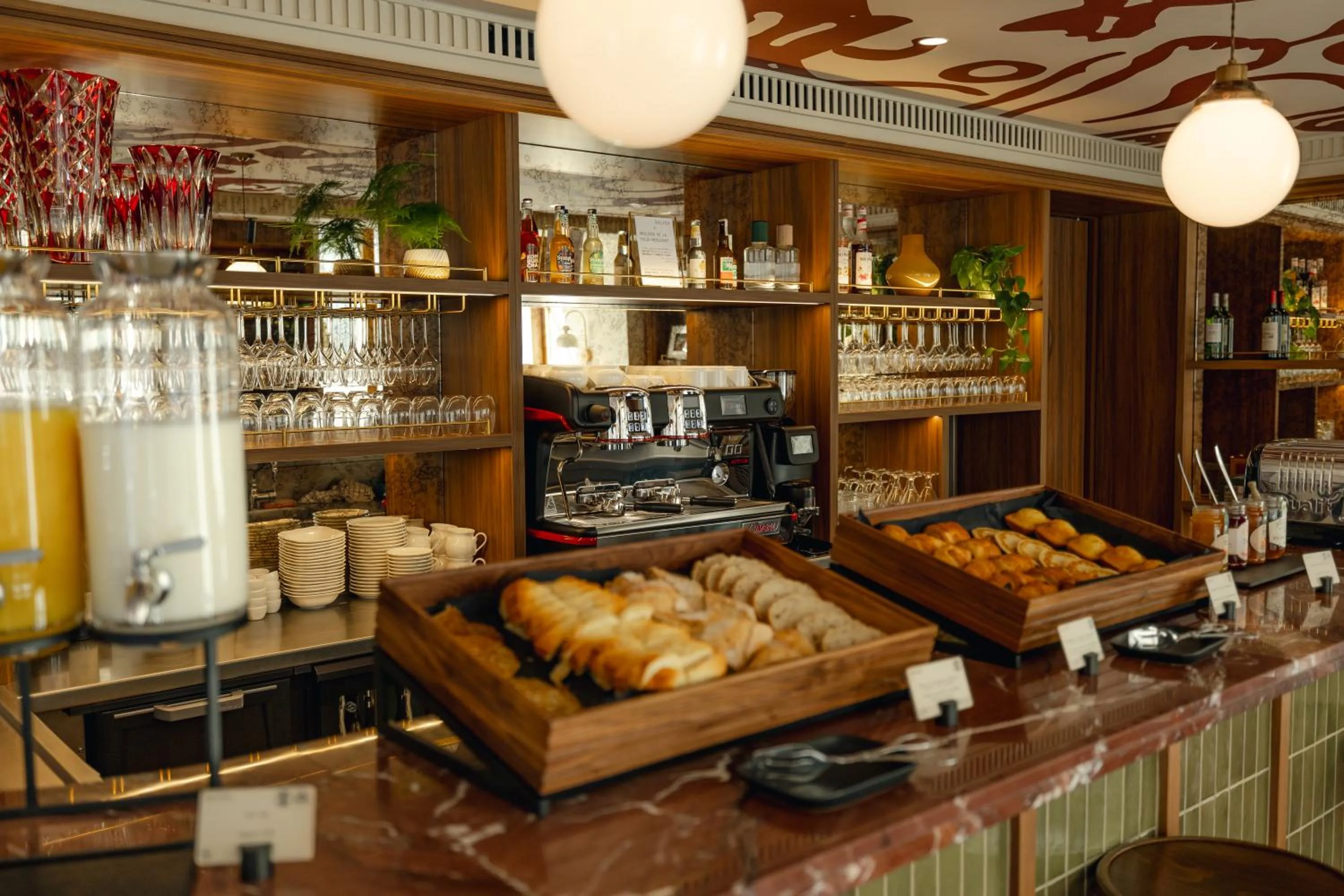 Breakfast in SALVIA Paris