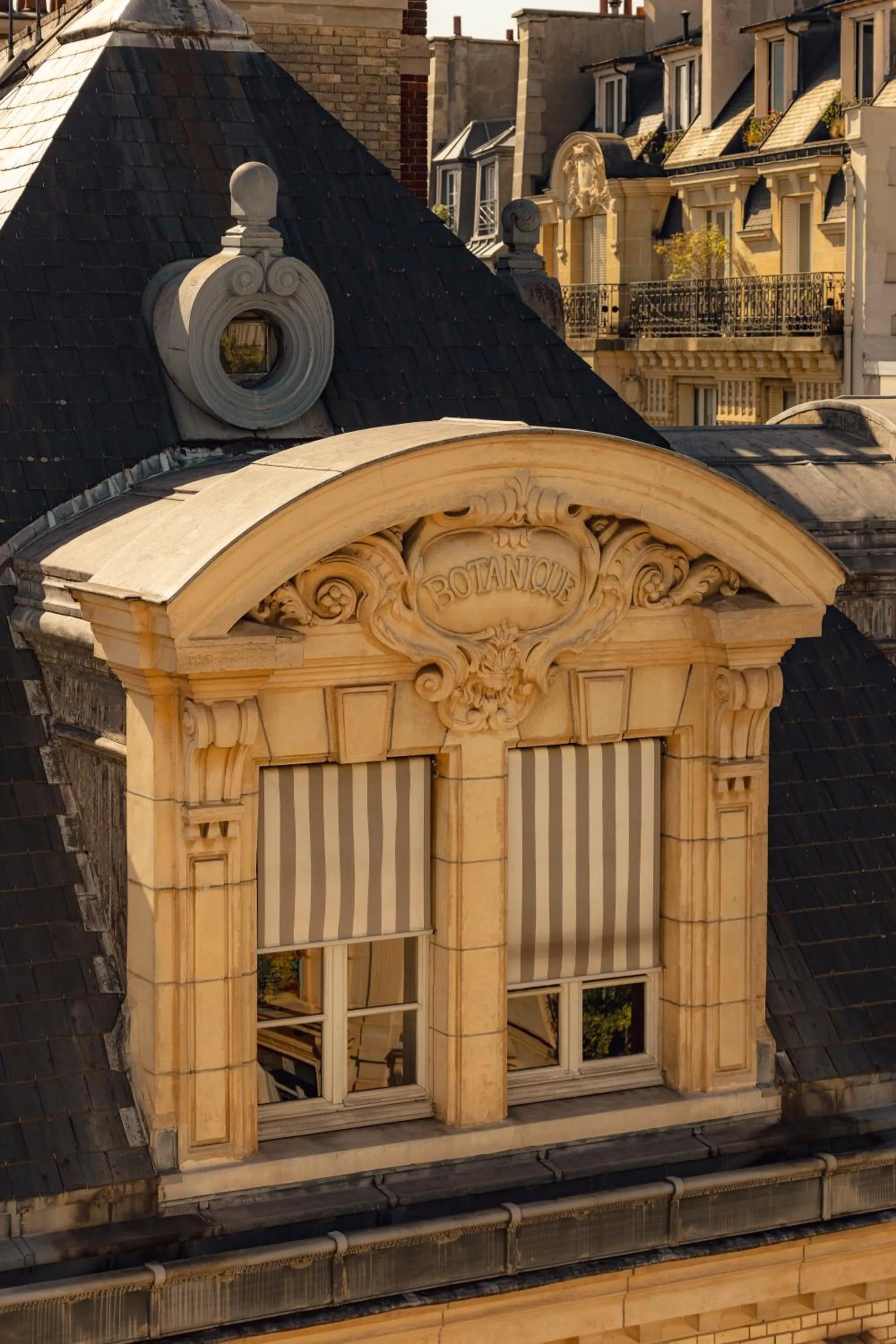 Landmark view in SALVIA Paris