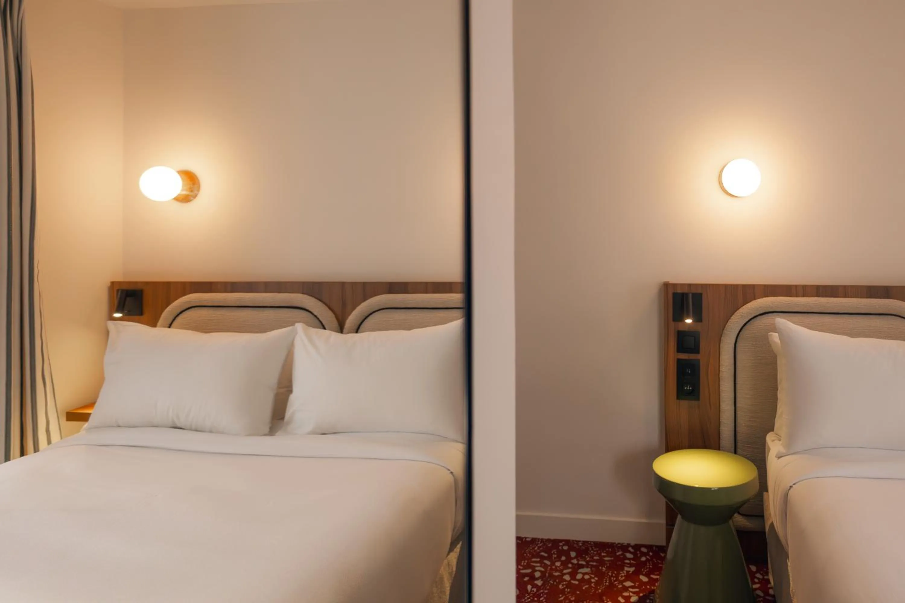 Bedroom, Bed in SALVIA Paris
