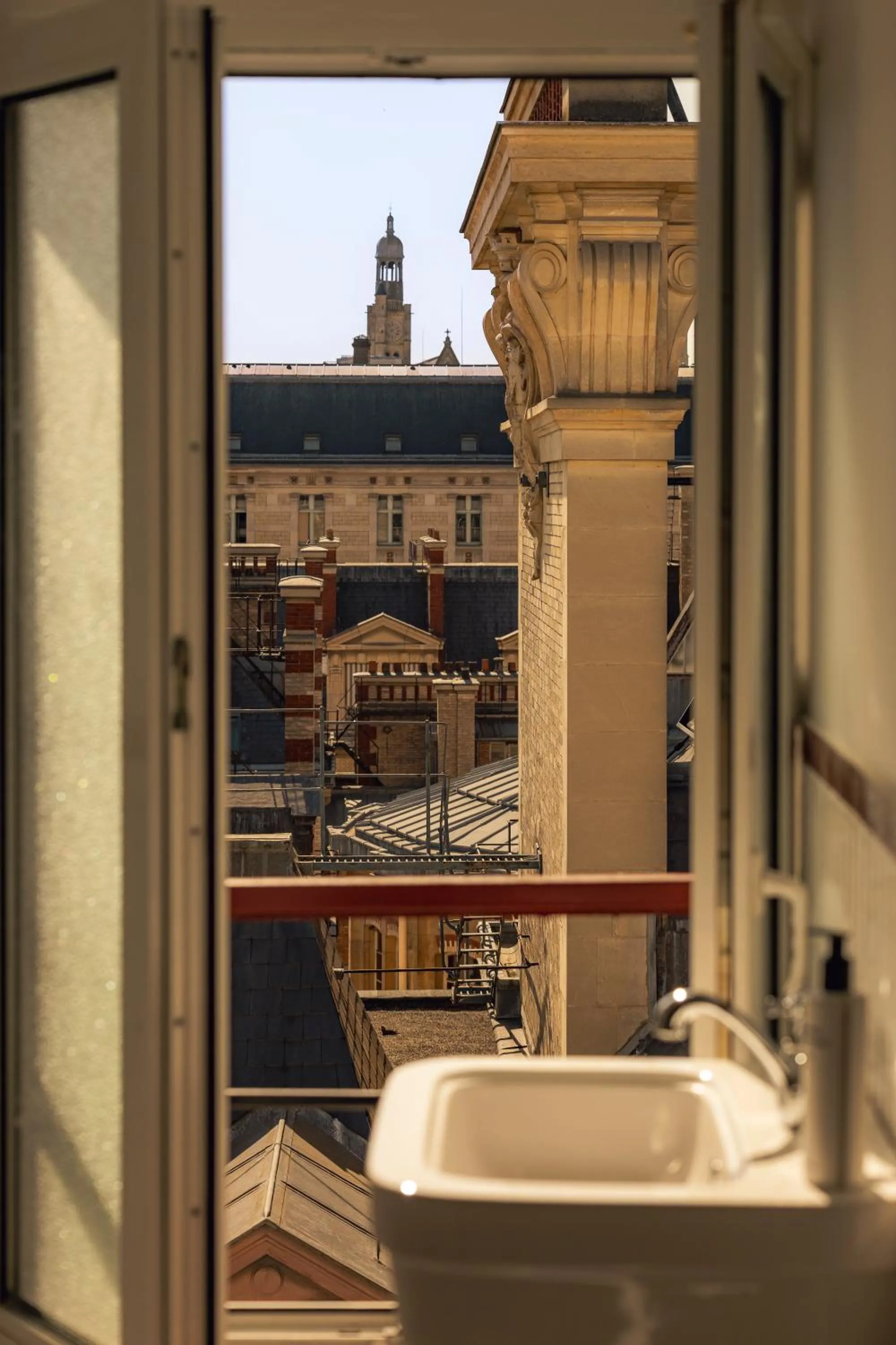 Bathroom in SALVIA Paris