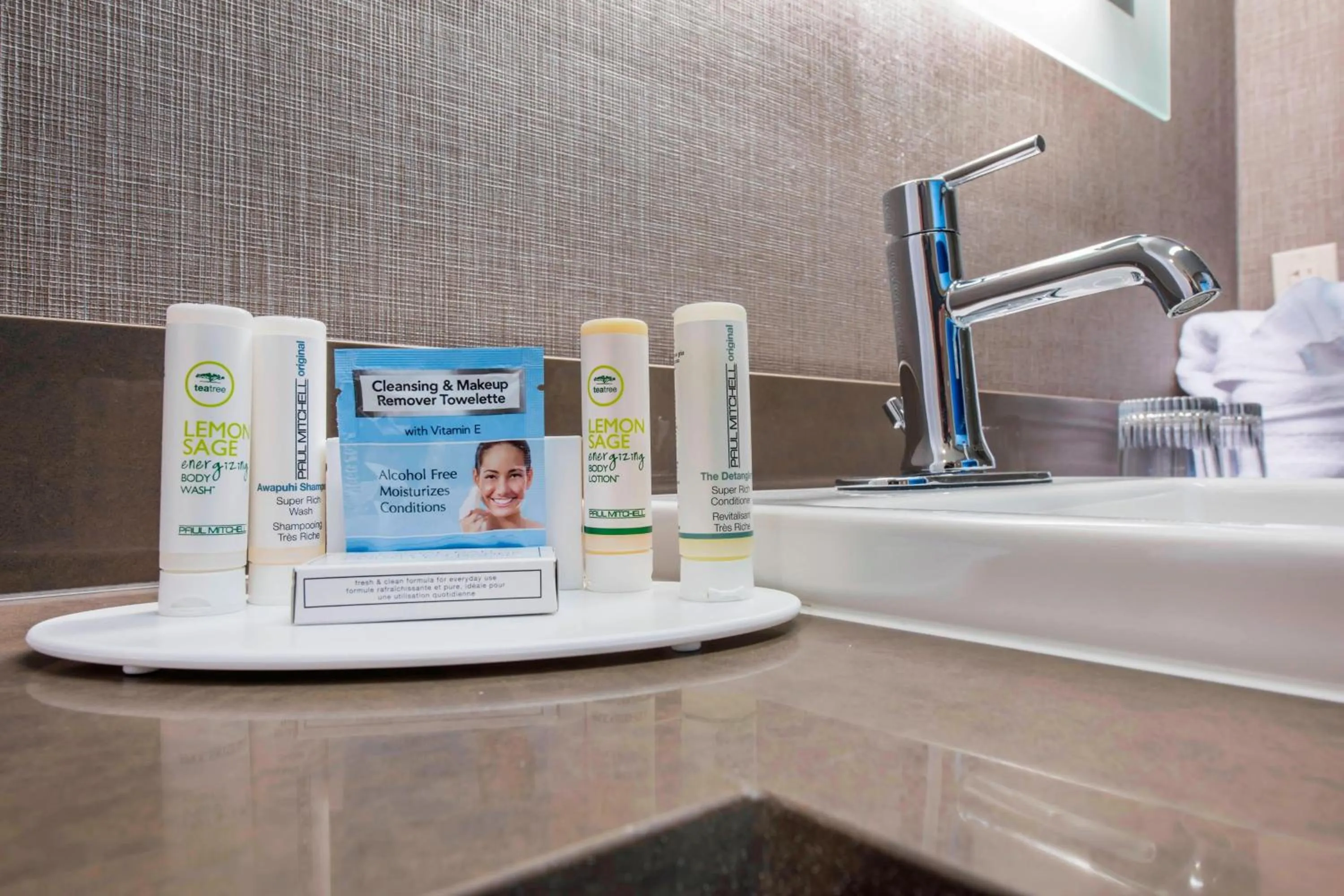 Photo of the whole room in SpringHill Suites by Marriott Gallup