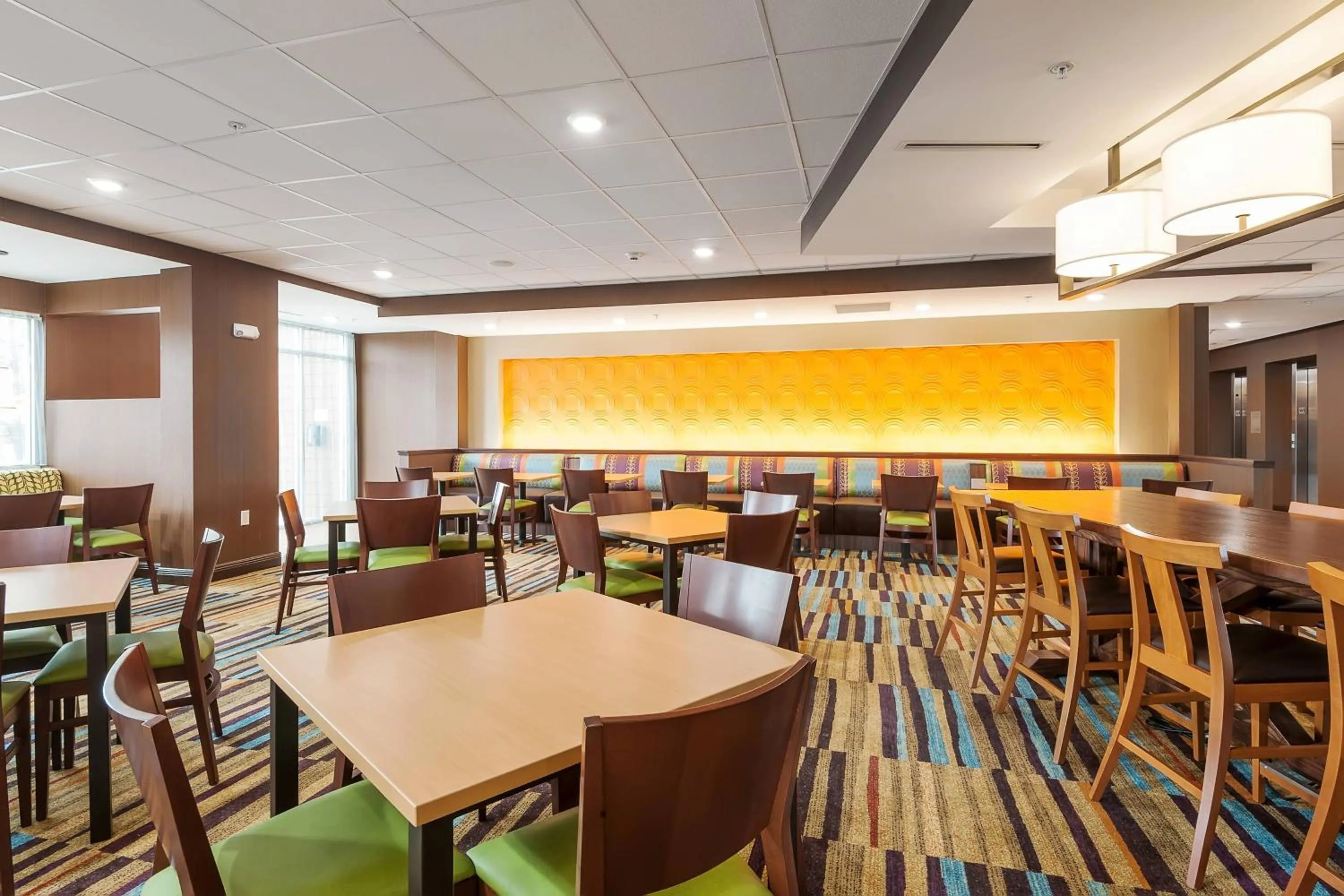 Restaurant/places to eat in Fairfield Inn by Marriott Houston Northwest/Willowbrook