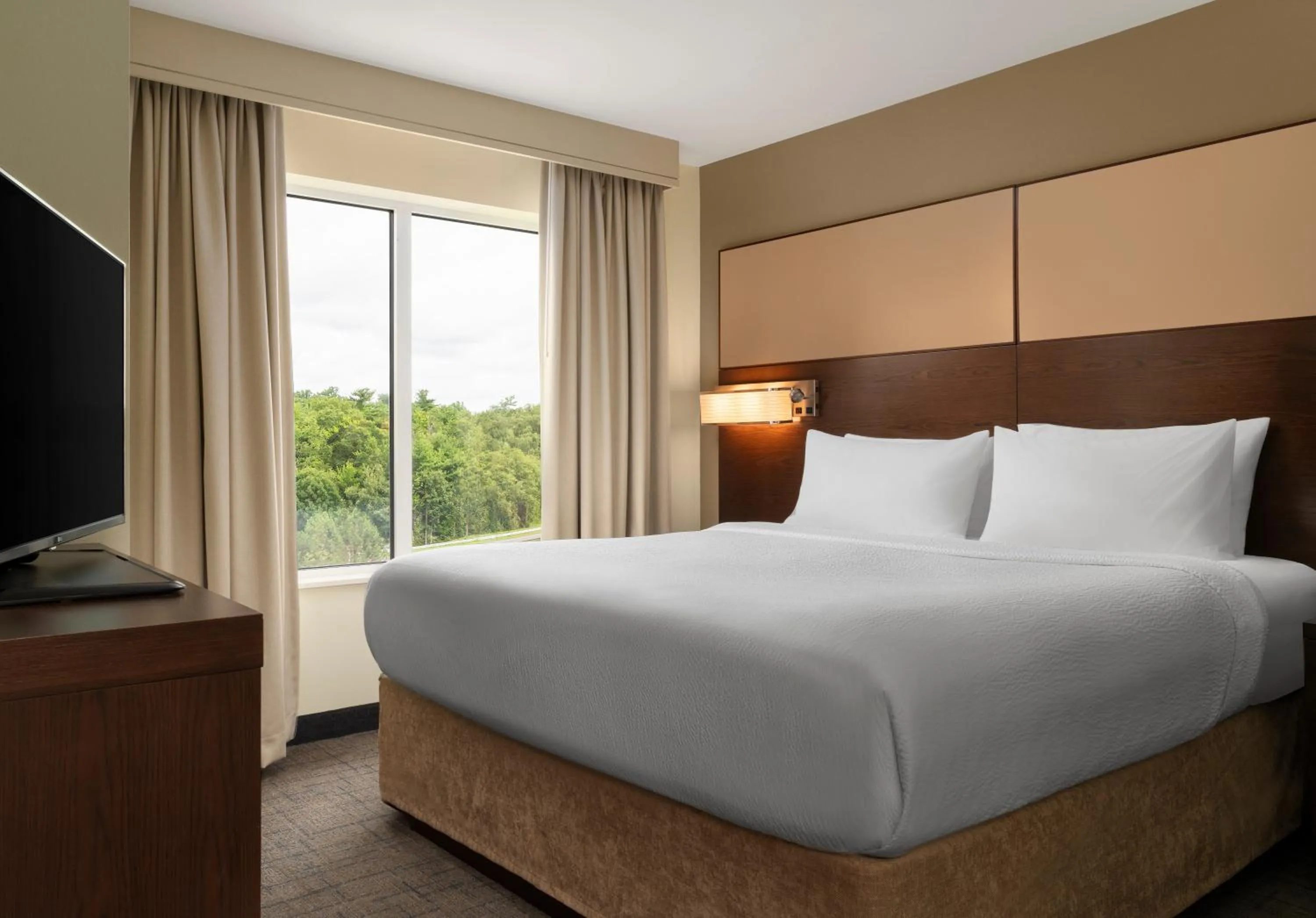 Bed in Residence Inn by Marriott Kingston