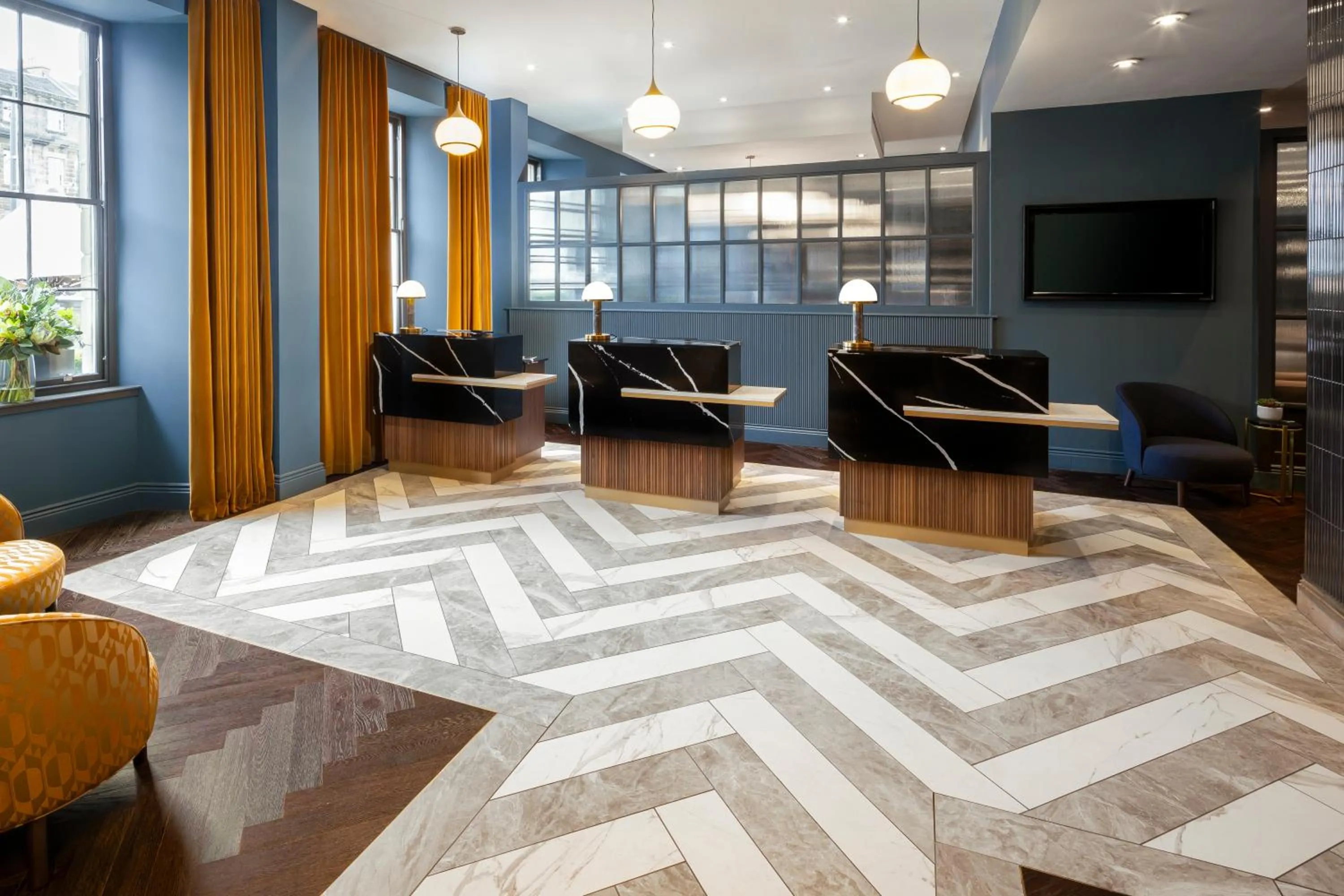 Lobby or reception in Courtyard by Marriott Edinburgh