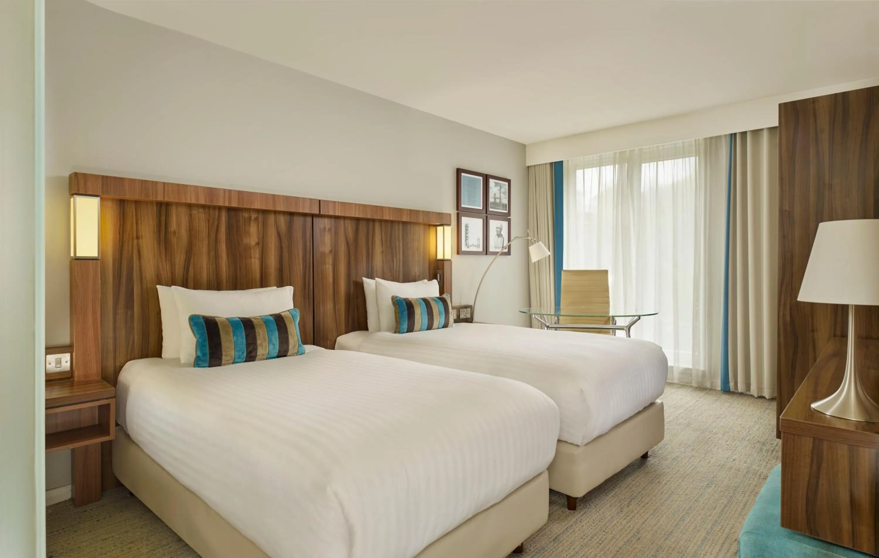 Bed in Courtyard by Marriott Edinburgh