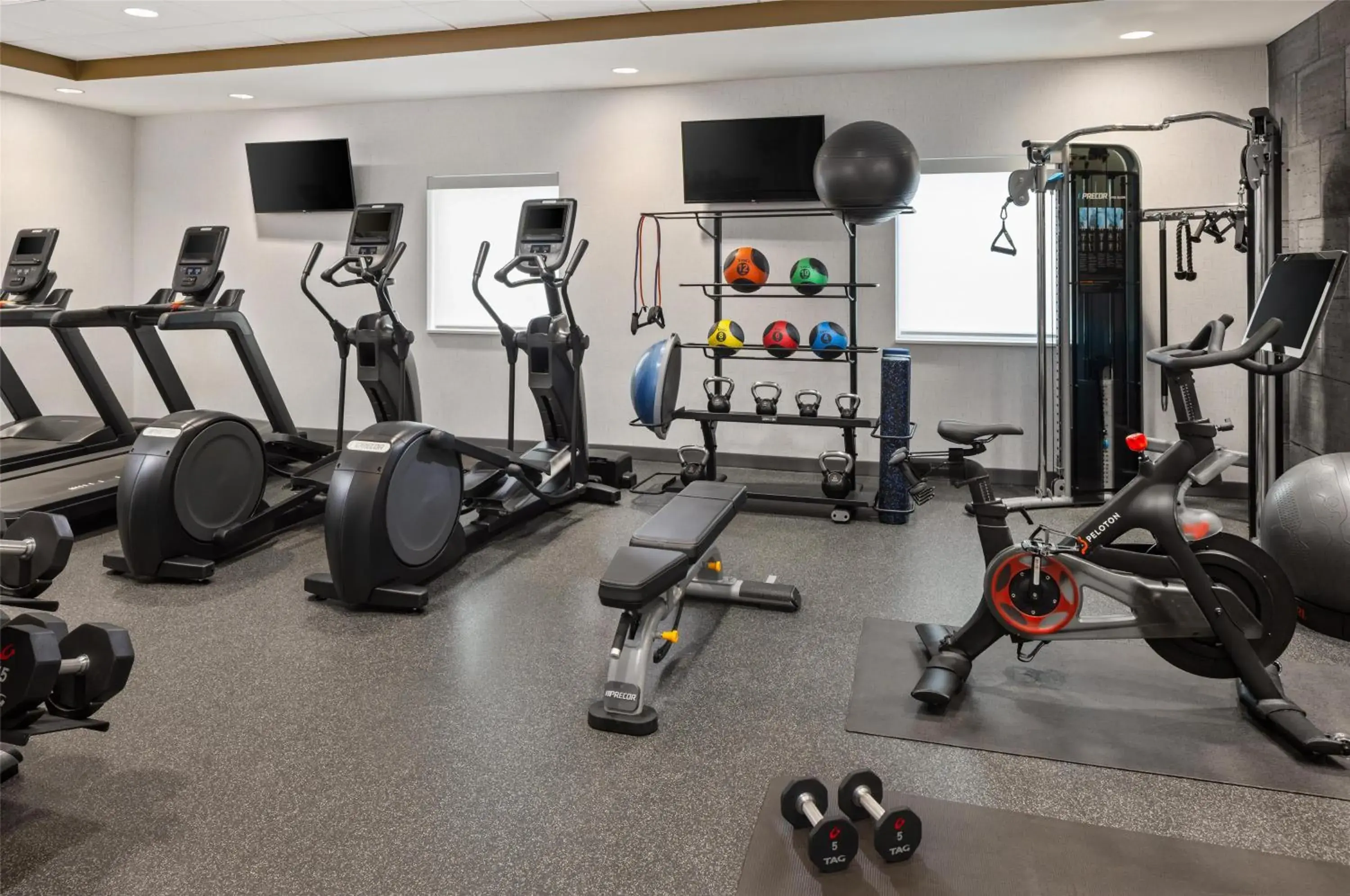 Fitness centre/facilities in Home2 Suites by Hilton Roseville Minneapolis Fitness centre/facilities in Home2 Suites by Hilton Roseville Minneapolis