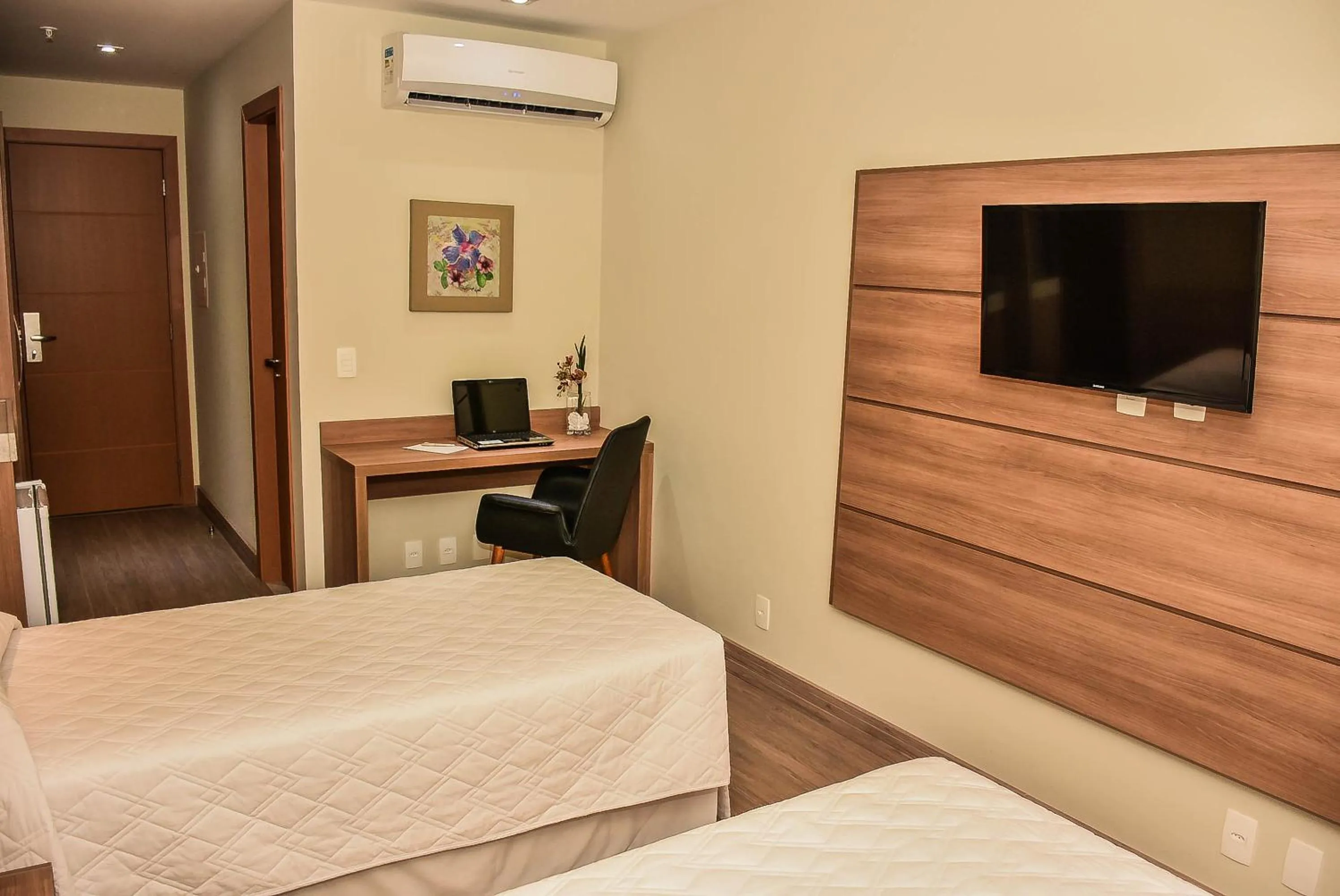 Bed in Mont Blanc Suites Duque de Caxias