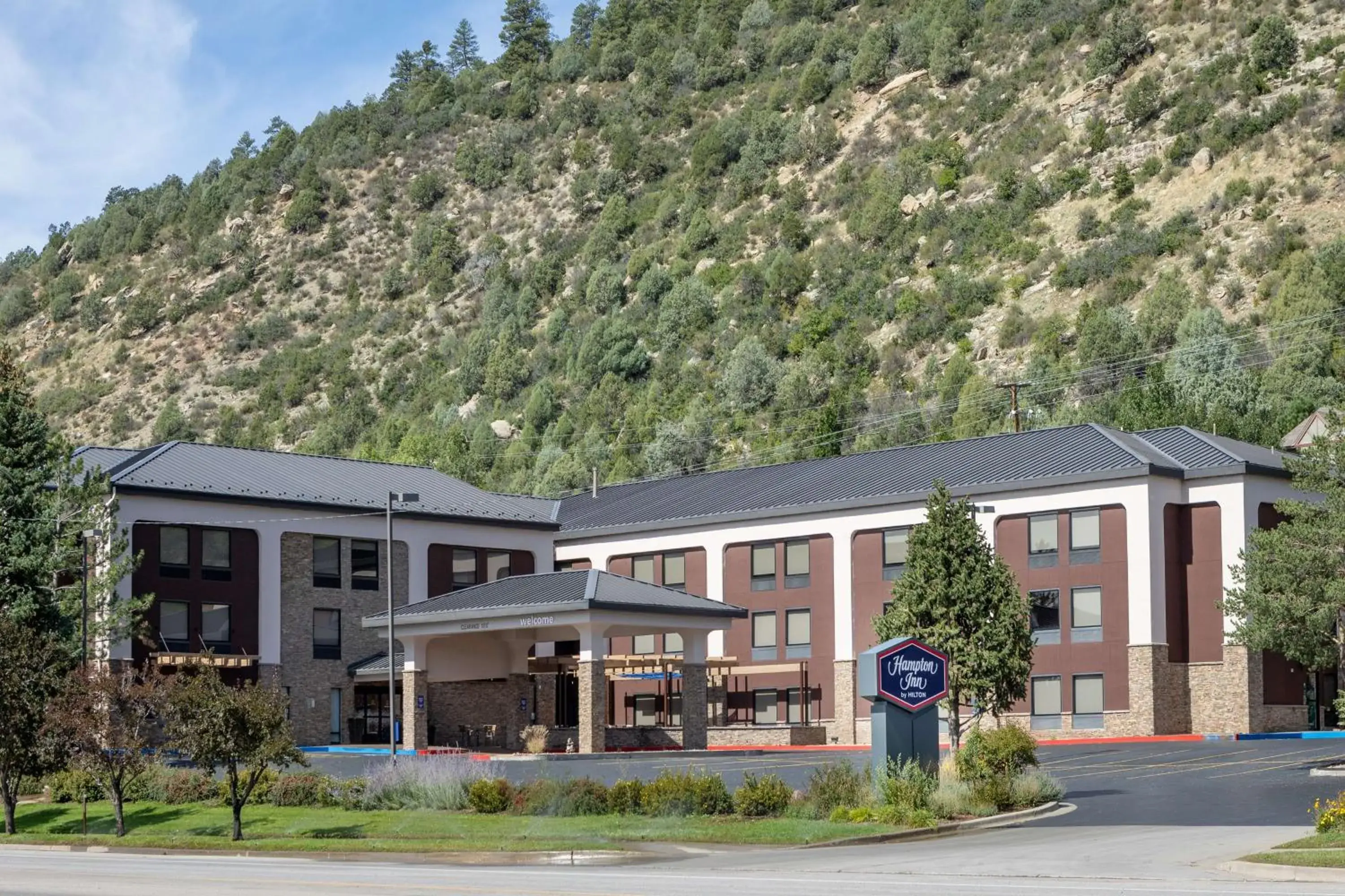 Property building in Hampton Inn Durango Property building in Hampton Inn Durango