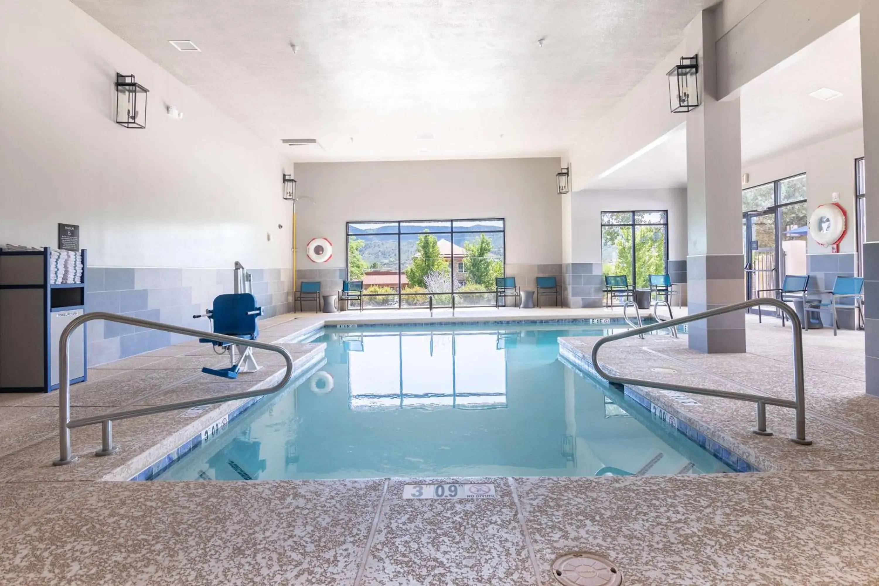 Pool view in Hampton Inn Durango Pool view in Hampton Inn Durango