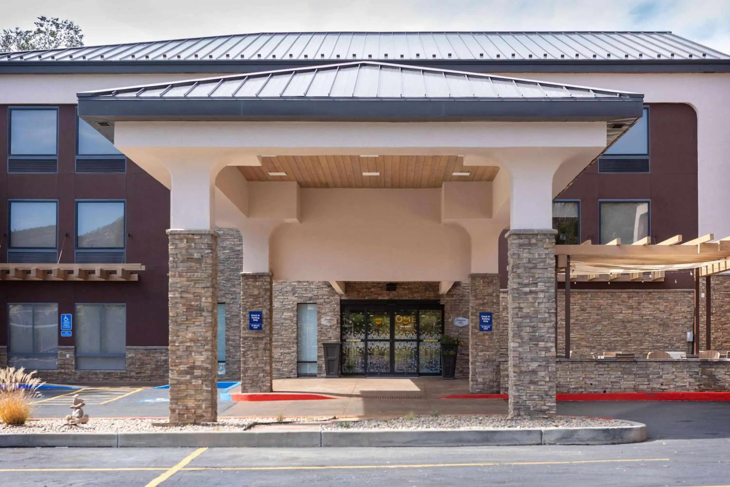 Property building in Hampton Inn Durango Property building in Hampton Inn Durango