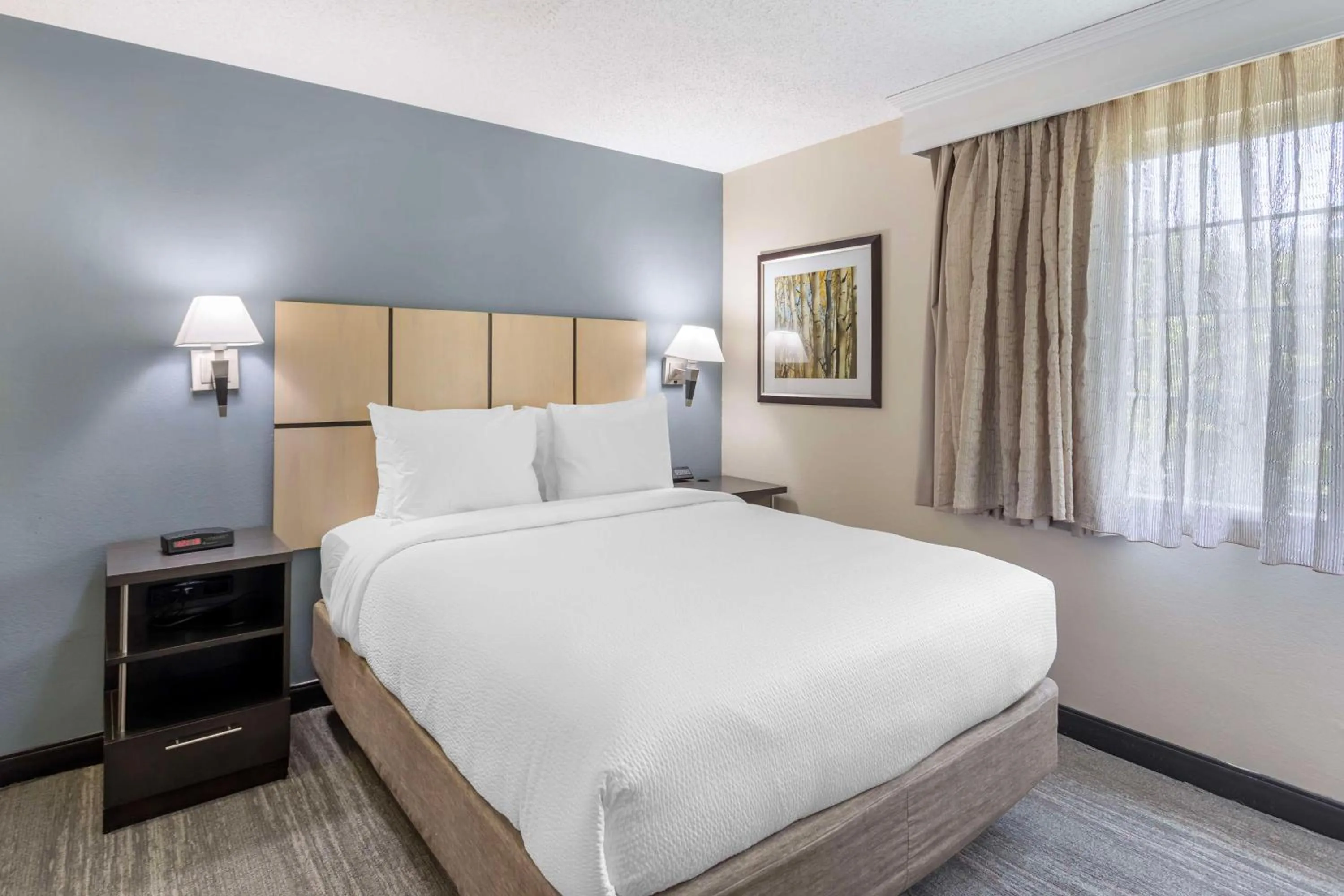 Bedroom, Bed in Executive Residency by Best Western Philadelphia-Willow Grove