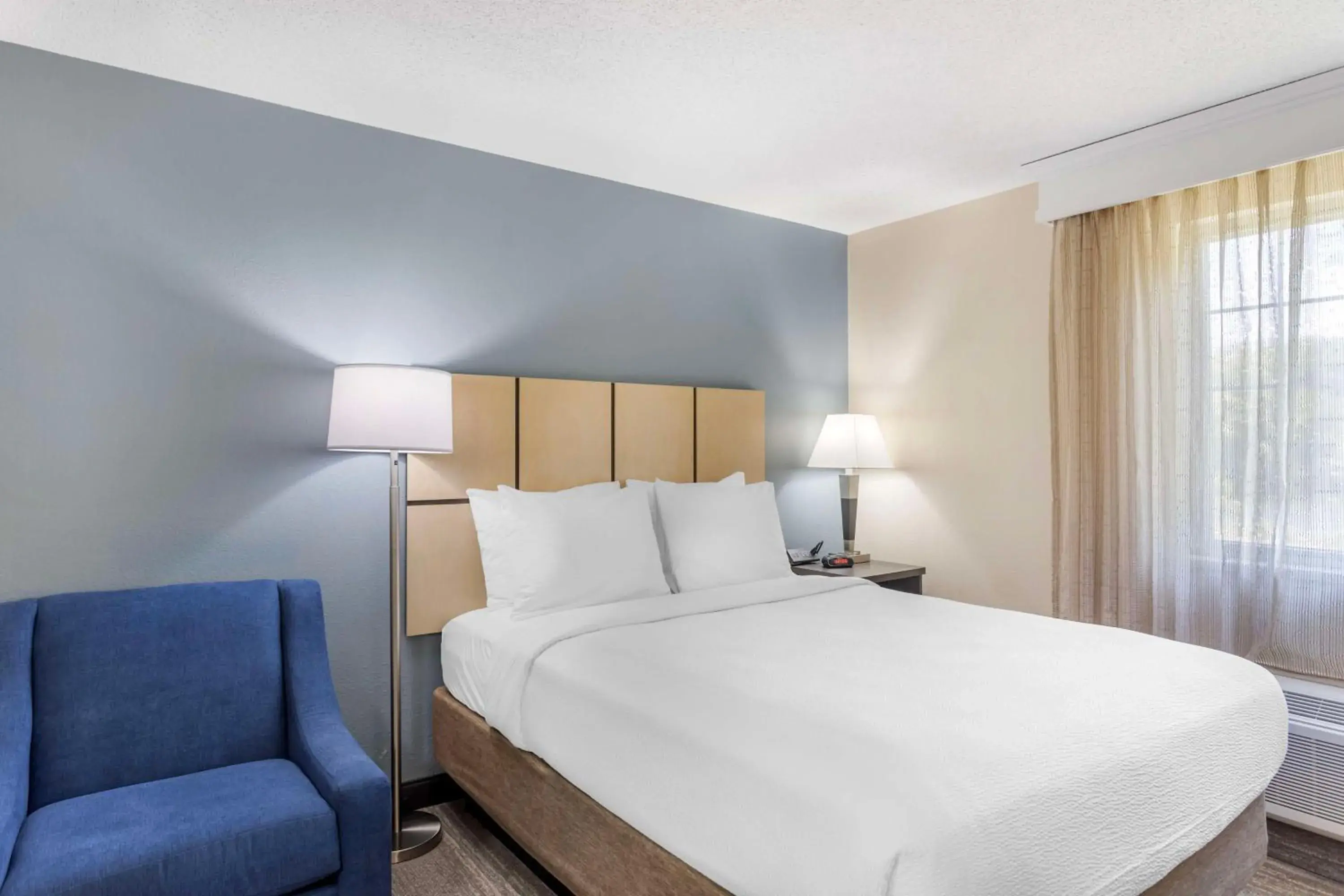 Bedroom, Bed in Executive Residency by Best Western Philadelphia-Willow Grove Bedroom, Bed in Executive Residency by Best Western Philadelphia-Willow Grove