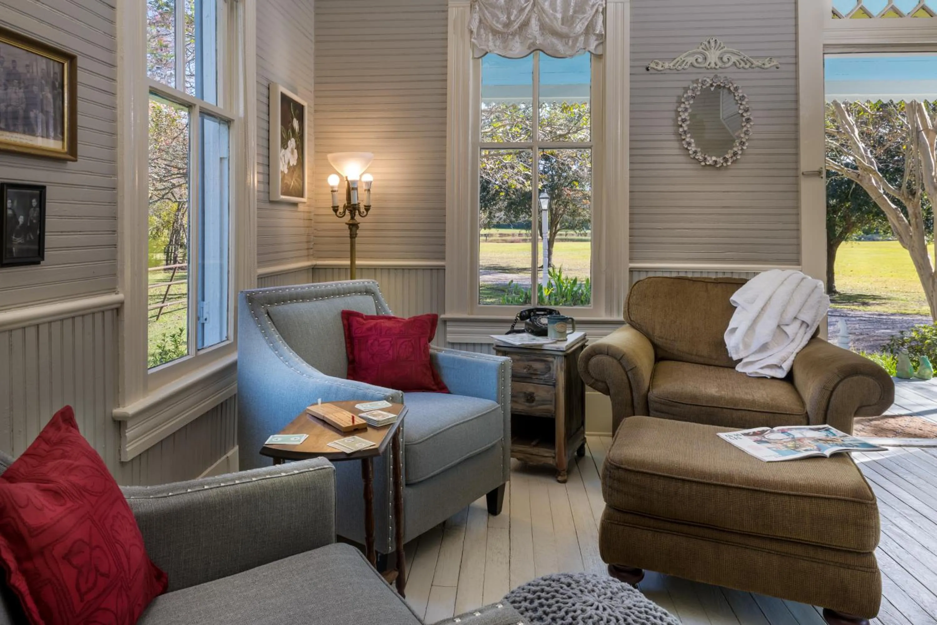Seating area in Maison D'Memoire Bed & Breakfast Cottages