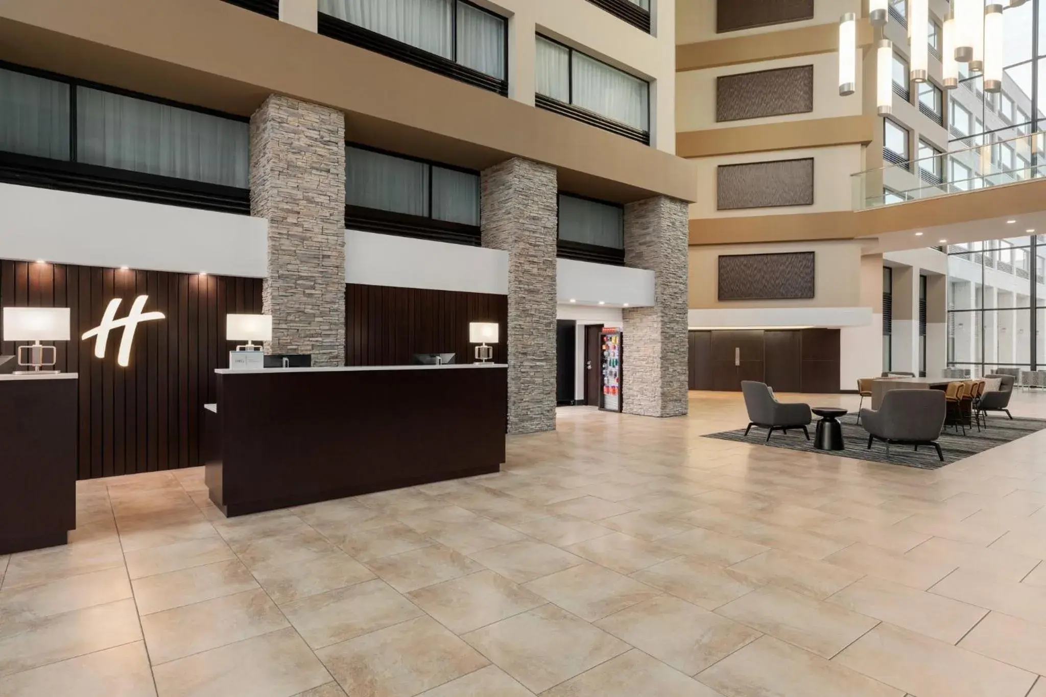 Property building in Holiday Inn Virginia Beach - Norfolk by IHG Property building in Holiday Inn Virginia Beach - Norfolk by IHG