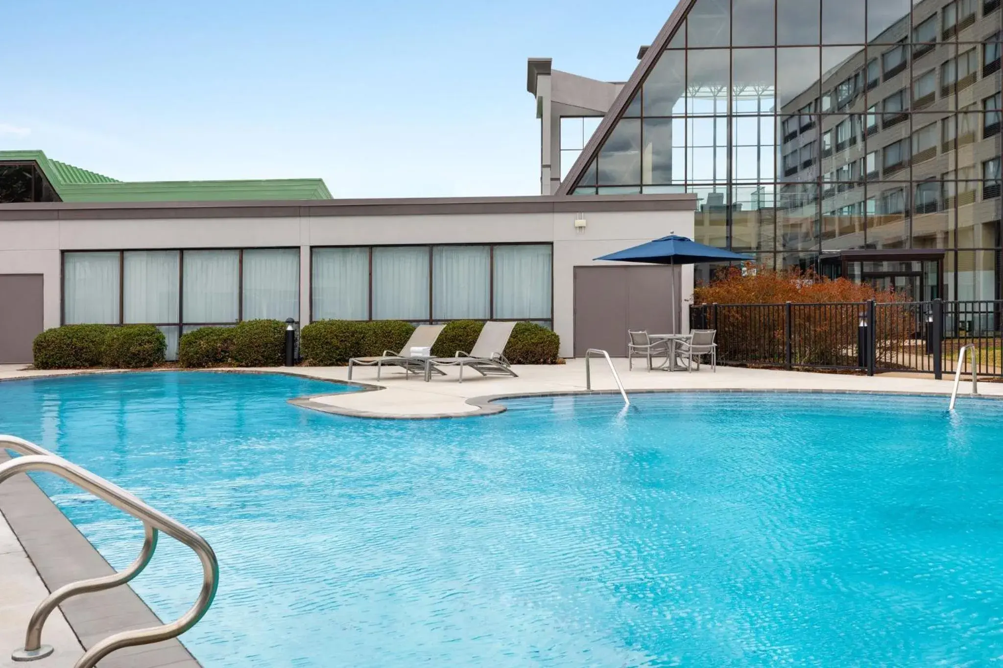 Swimming pool in Holiday Inn Virginia Beach - Norfolk by IHG Swimming pool in Holiday Inn Virginia Beach - Norfolk by IHG