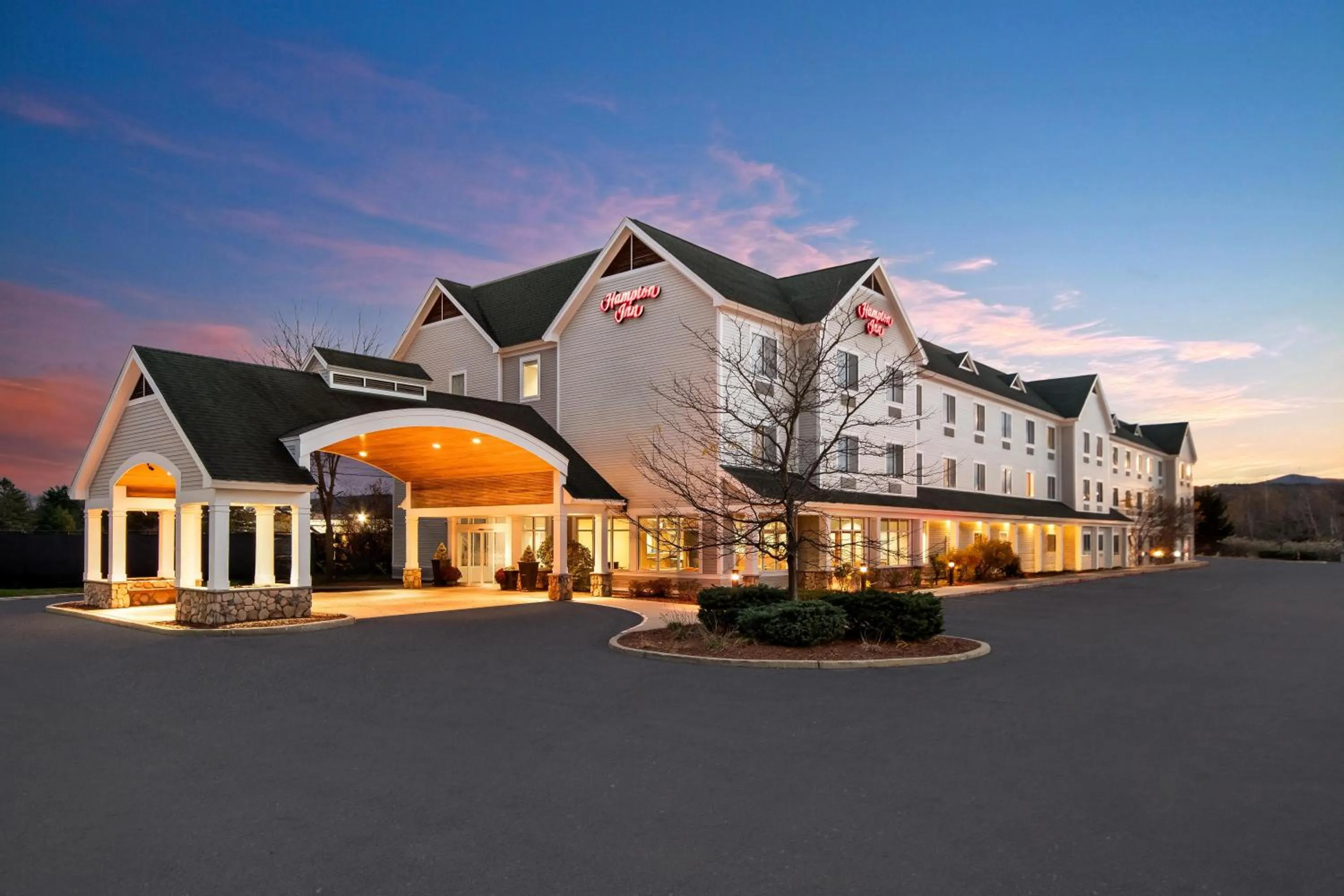 Property building in Hampton Inn Rutland/Killington