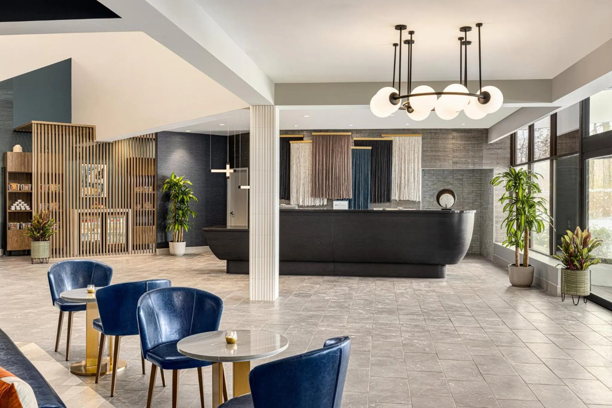 Property building in Crowne Plaza Virginia Beach Town Center by IHG