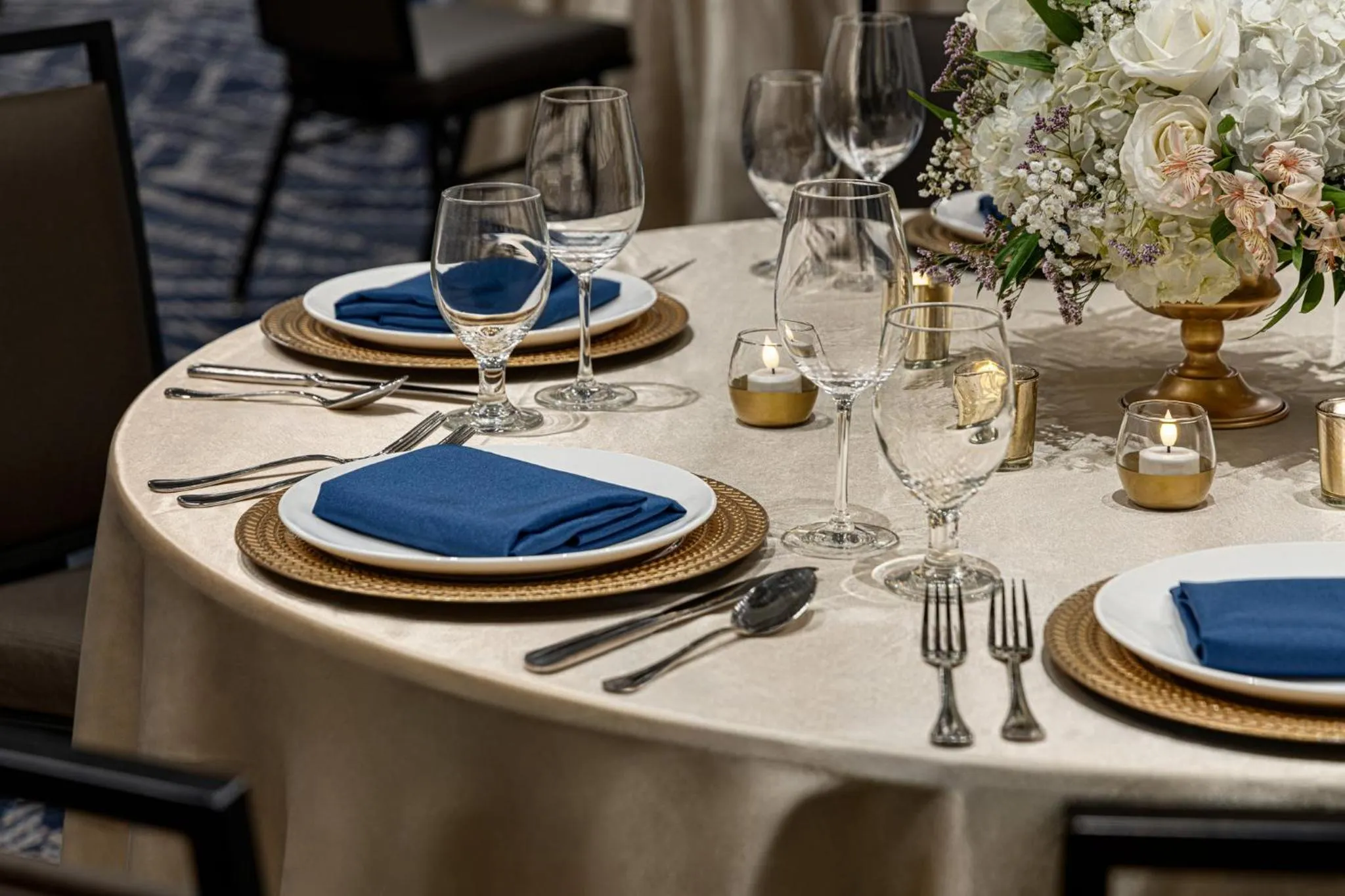 Meeting/conference room in Crowne Plaza Virginia Beach Town Center by IHG