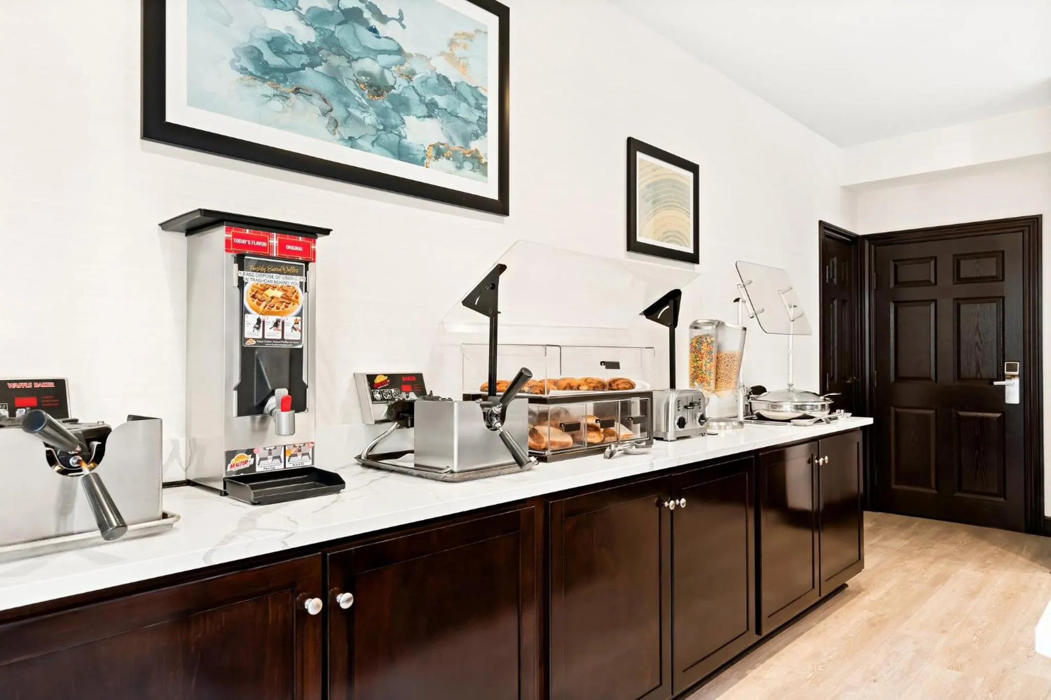 Breakfast in Staybridge Suites - Cincinnati North by IHG