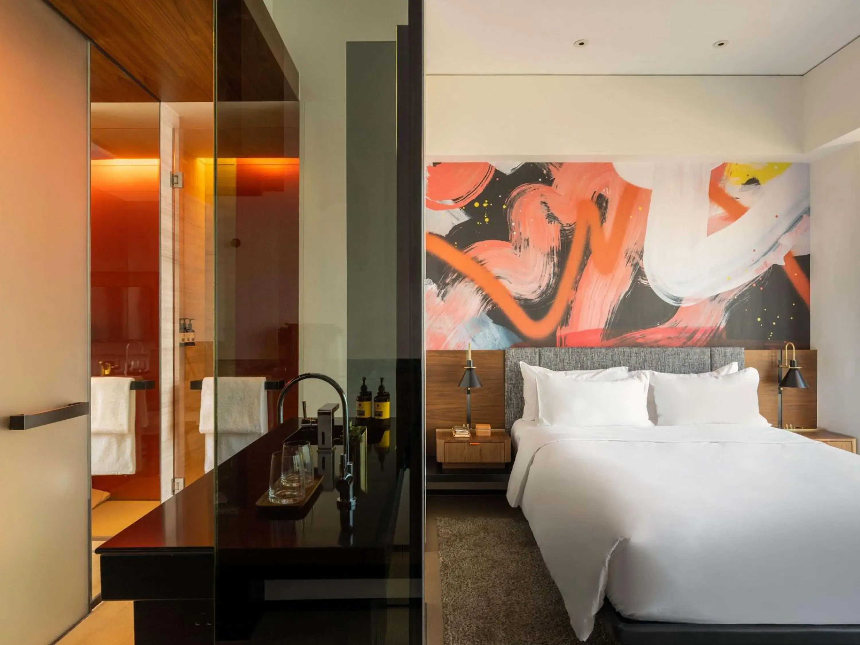 Photo of the whole room, Bed in EAST Hong Kong Photo of the whole room, Bed in EAST Hong Kong