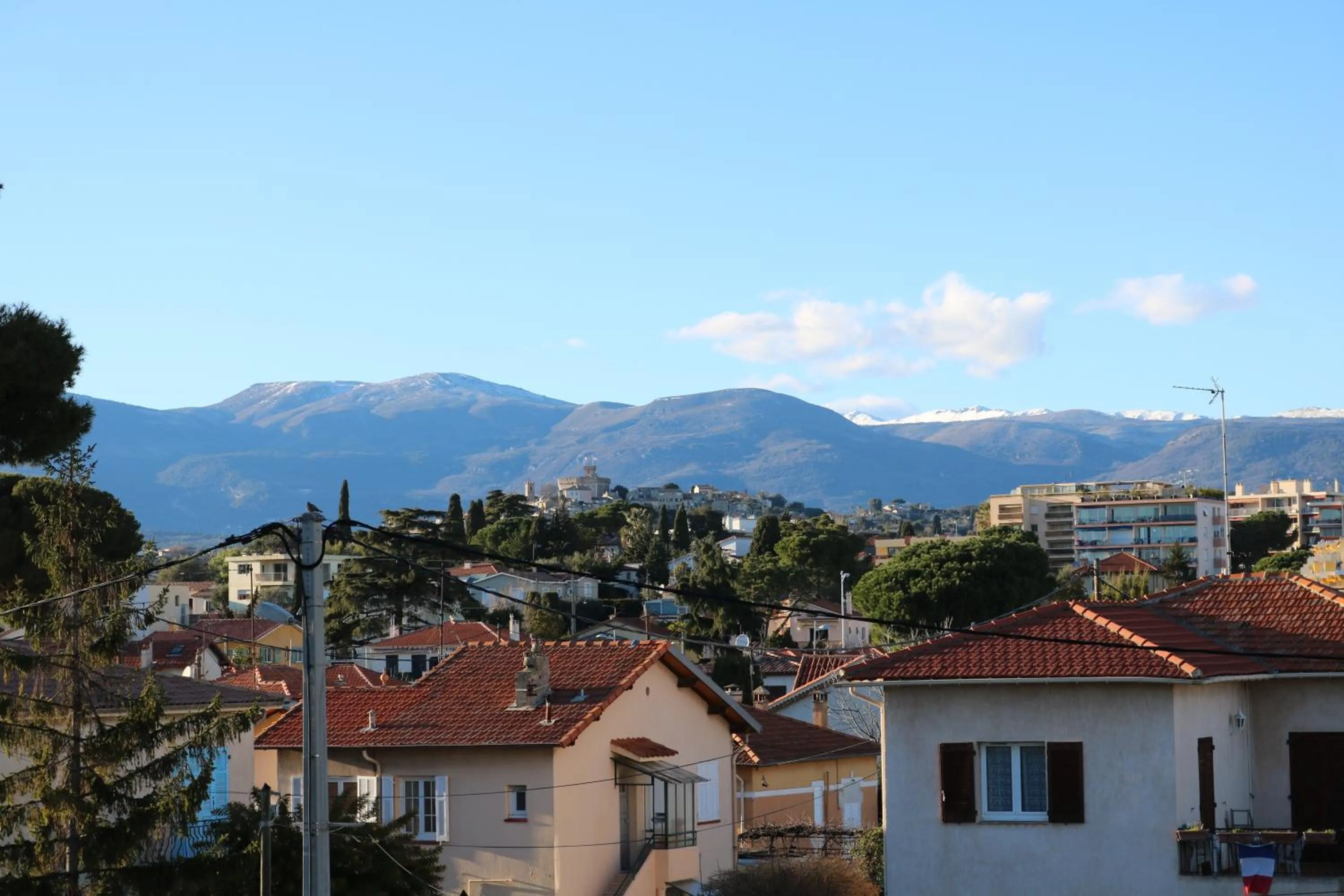 Property building in Hôtel du Bord de Mer "Le Vanillé"