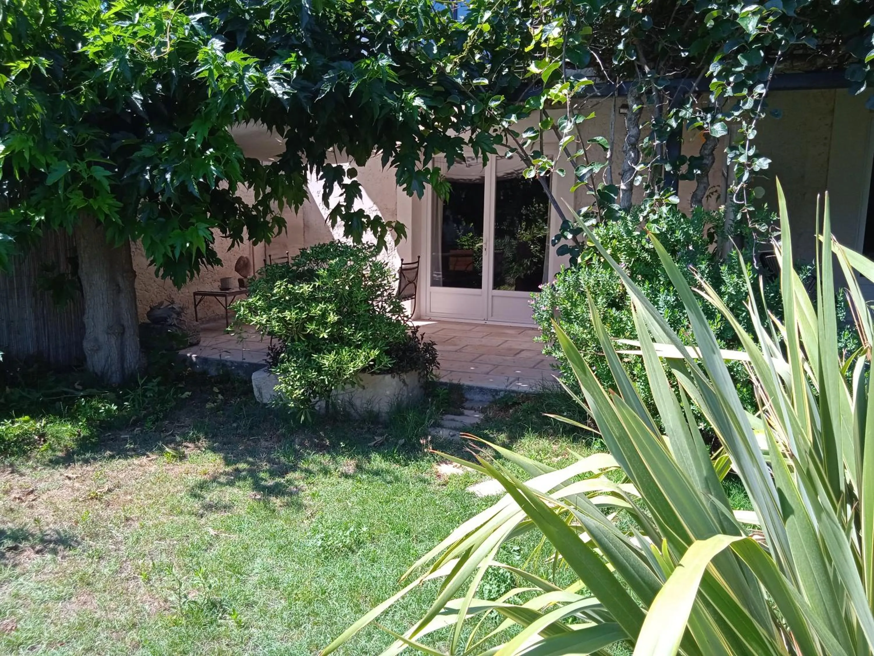 Patio in Mazet Des Artistes