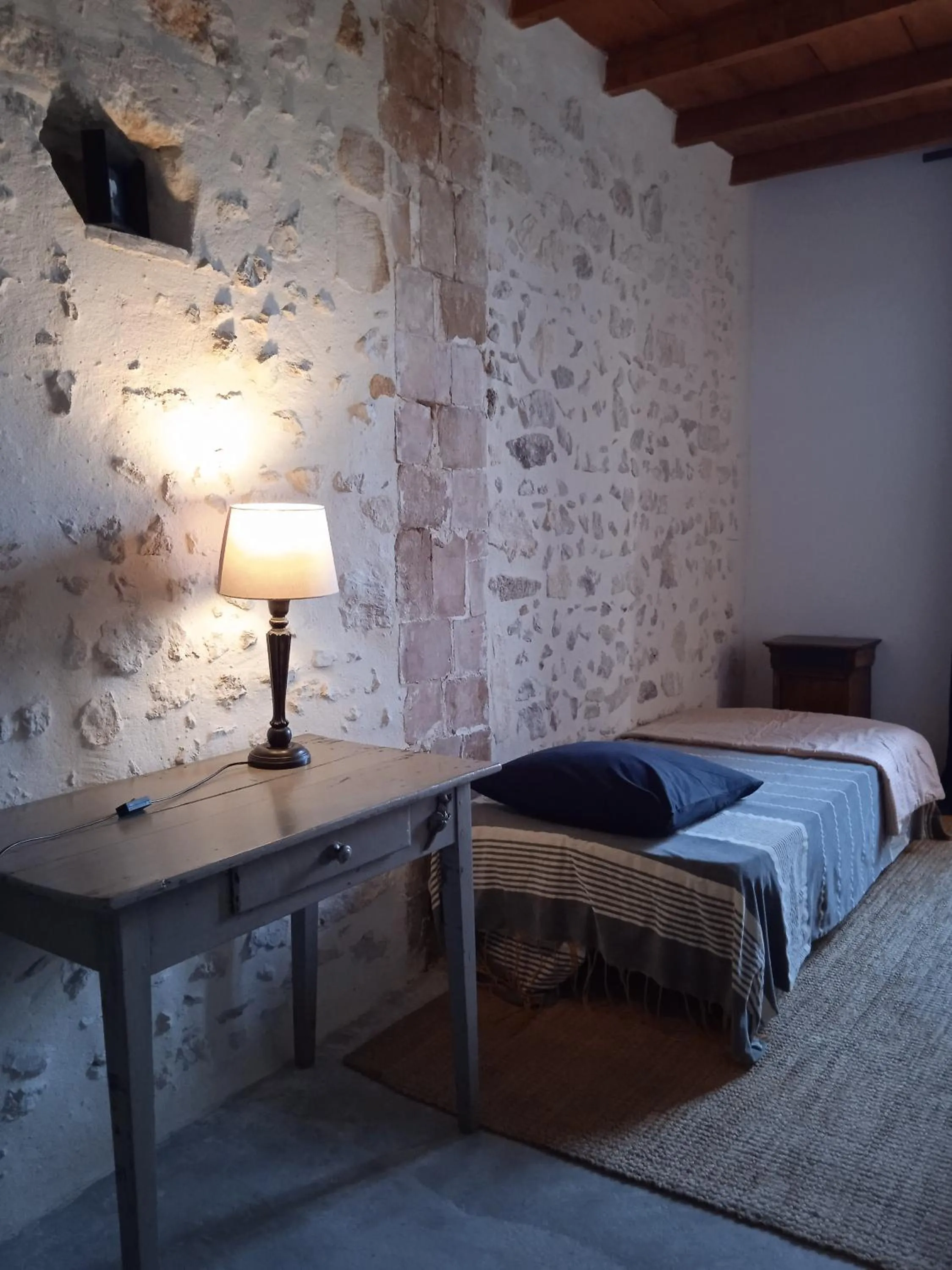 Bedroom, Bed in Mazet Des Artistes
