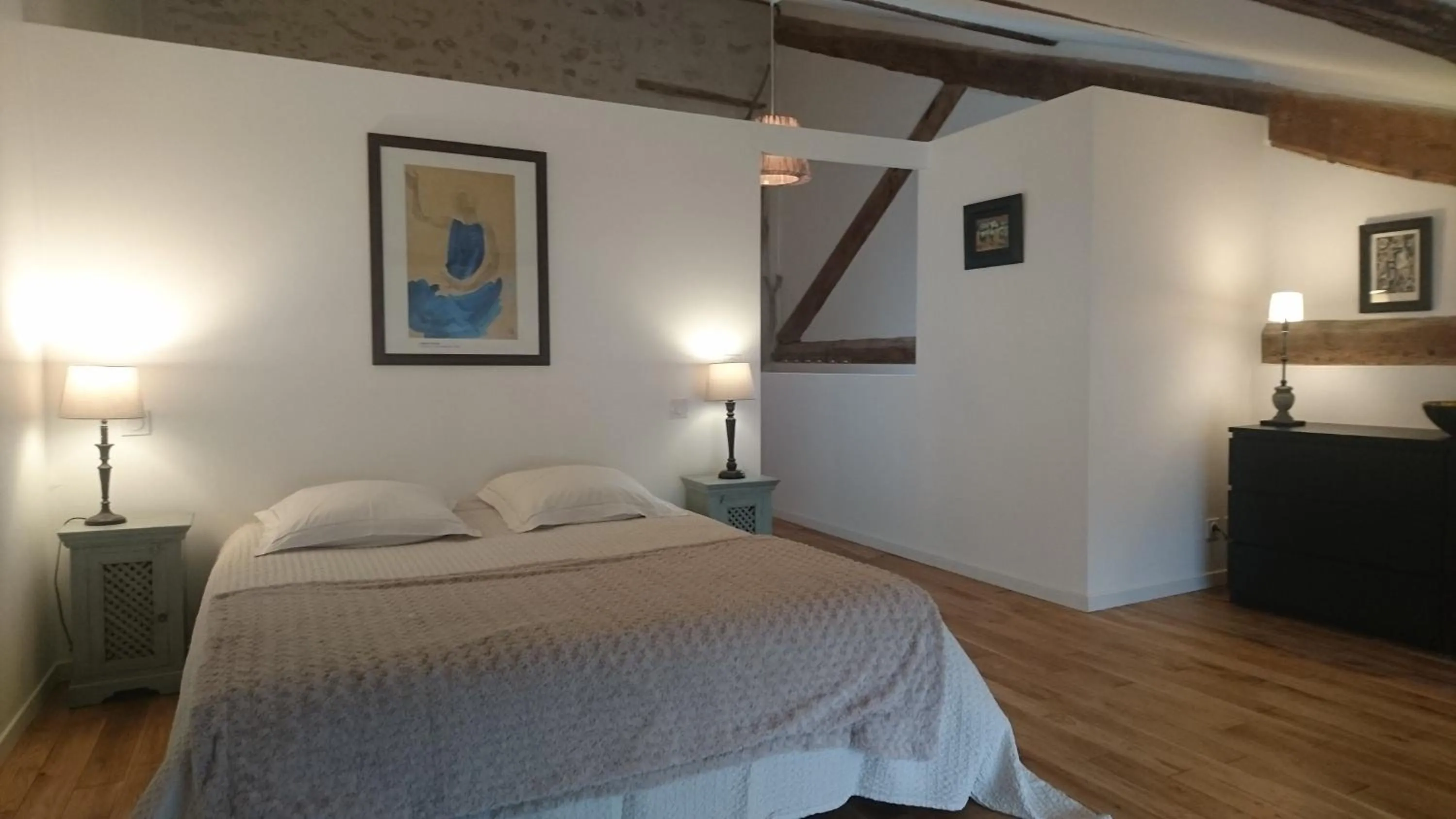 Bed in Mazet Des Artistes