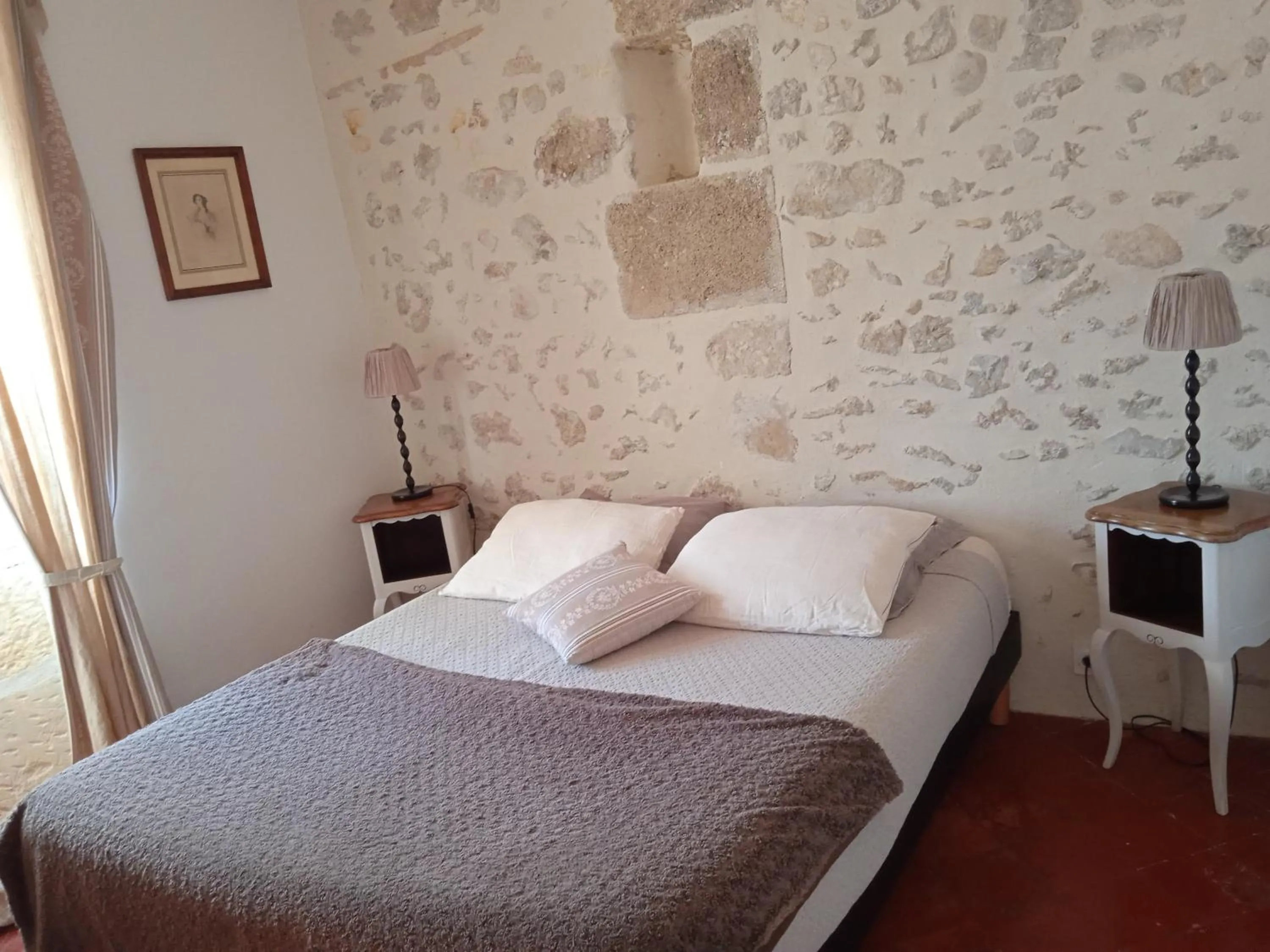 Bed in Mazet Des Artistes