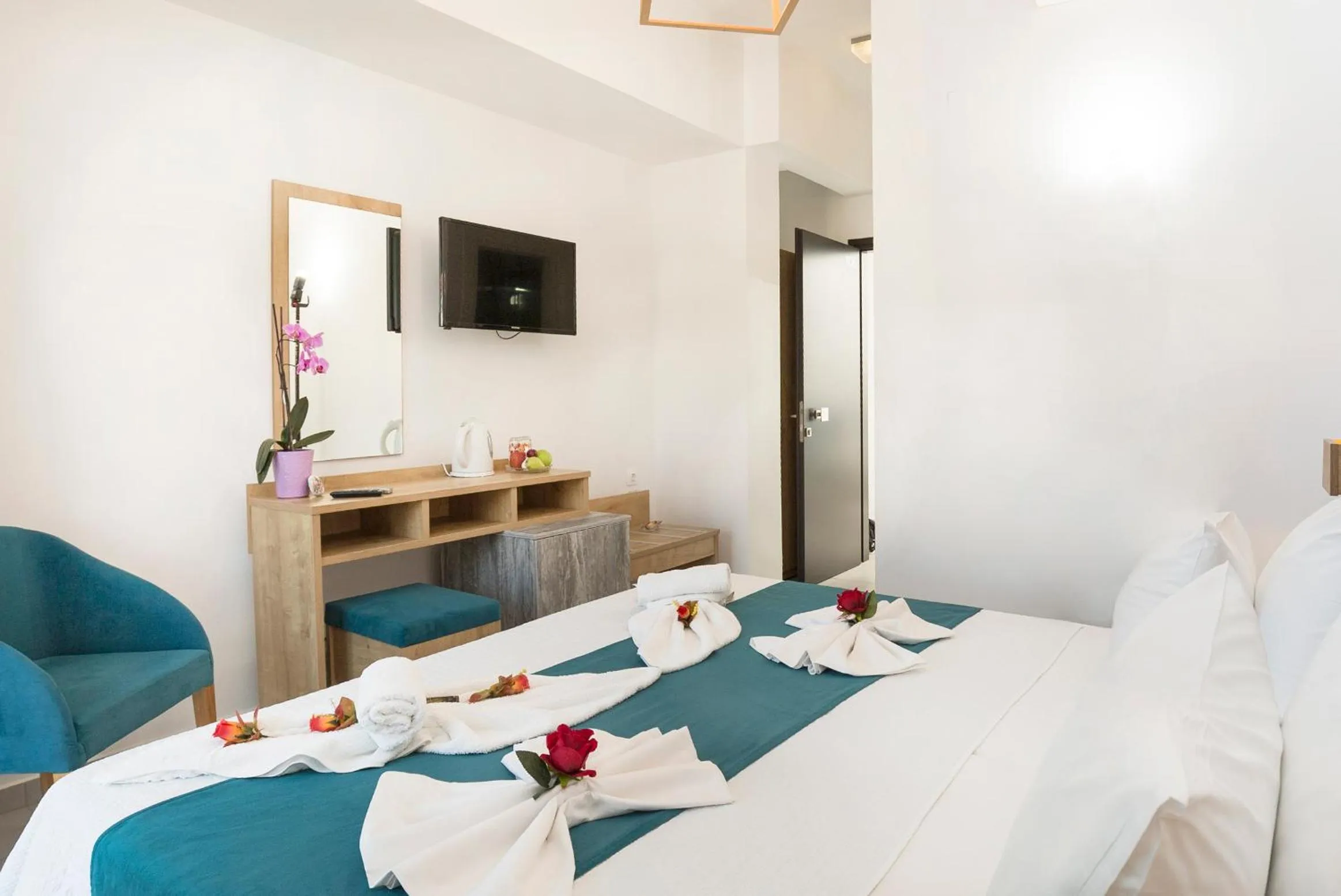 TV and multimedia, Bed in Castell Hotel