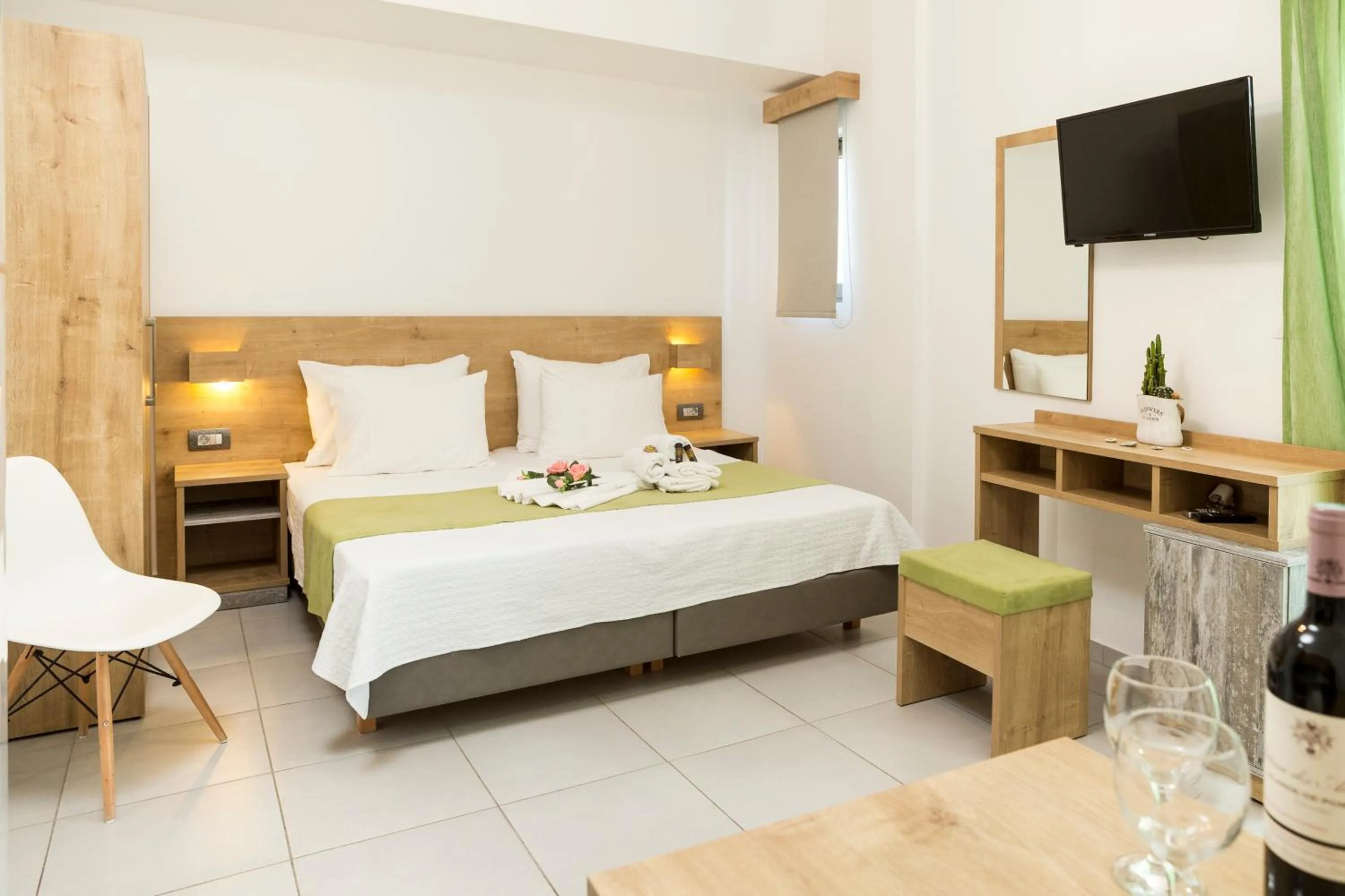 TV and multimedia, Bed in Castell Hotel