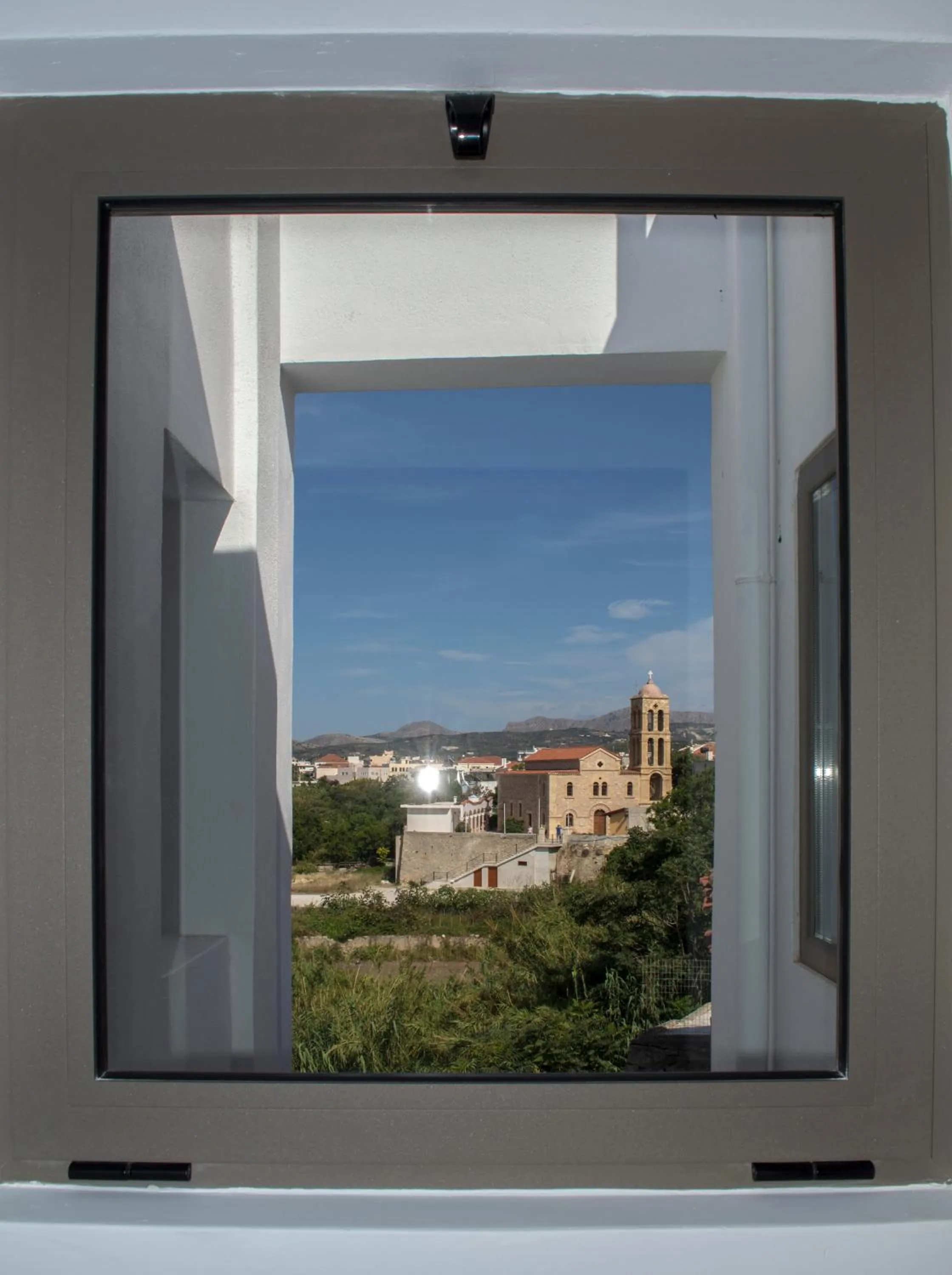 Nearby landmark in Castell Hotel