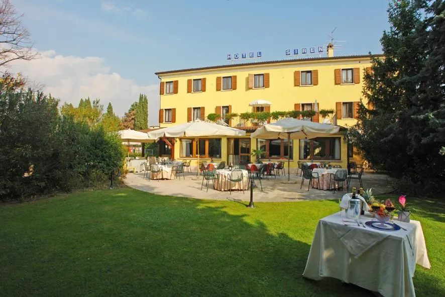 Hotel Sirena