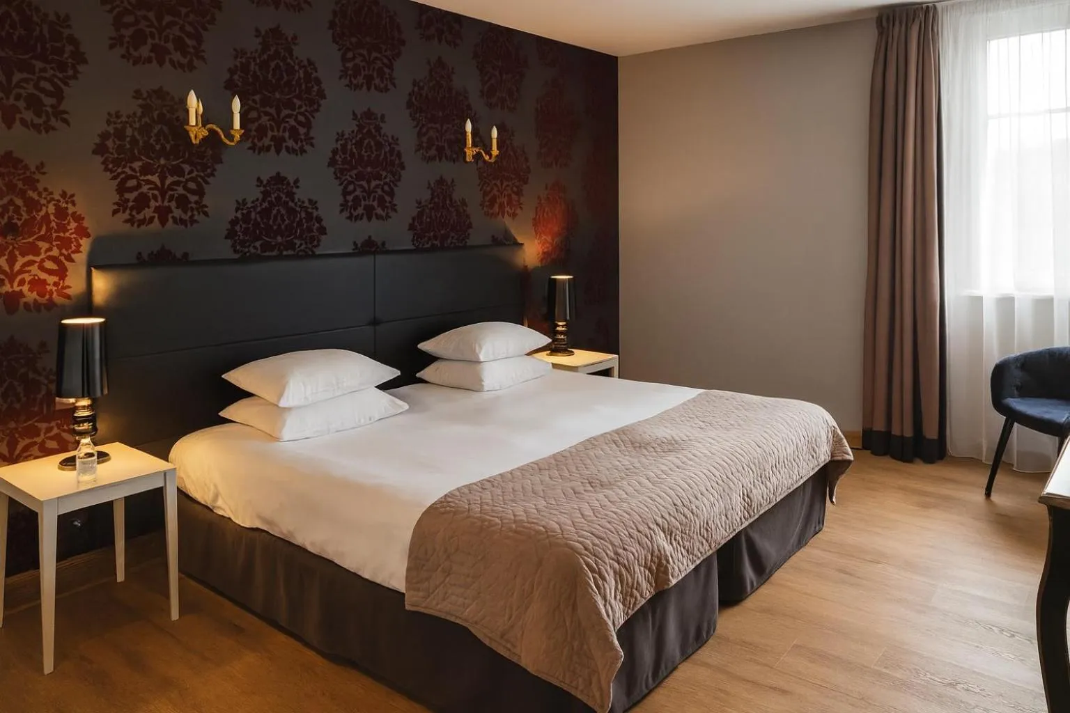 Bed in Hôtel Golf Château de Chailly