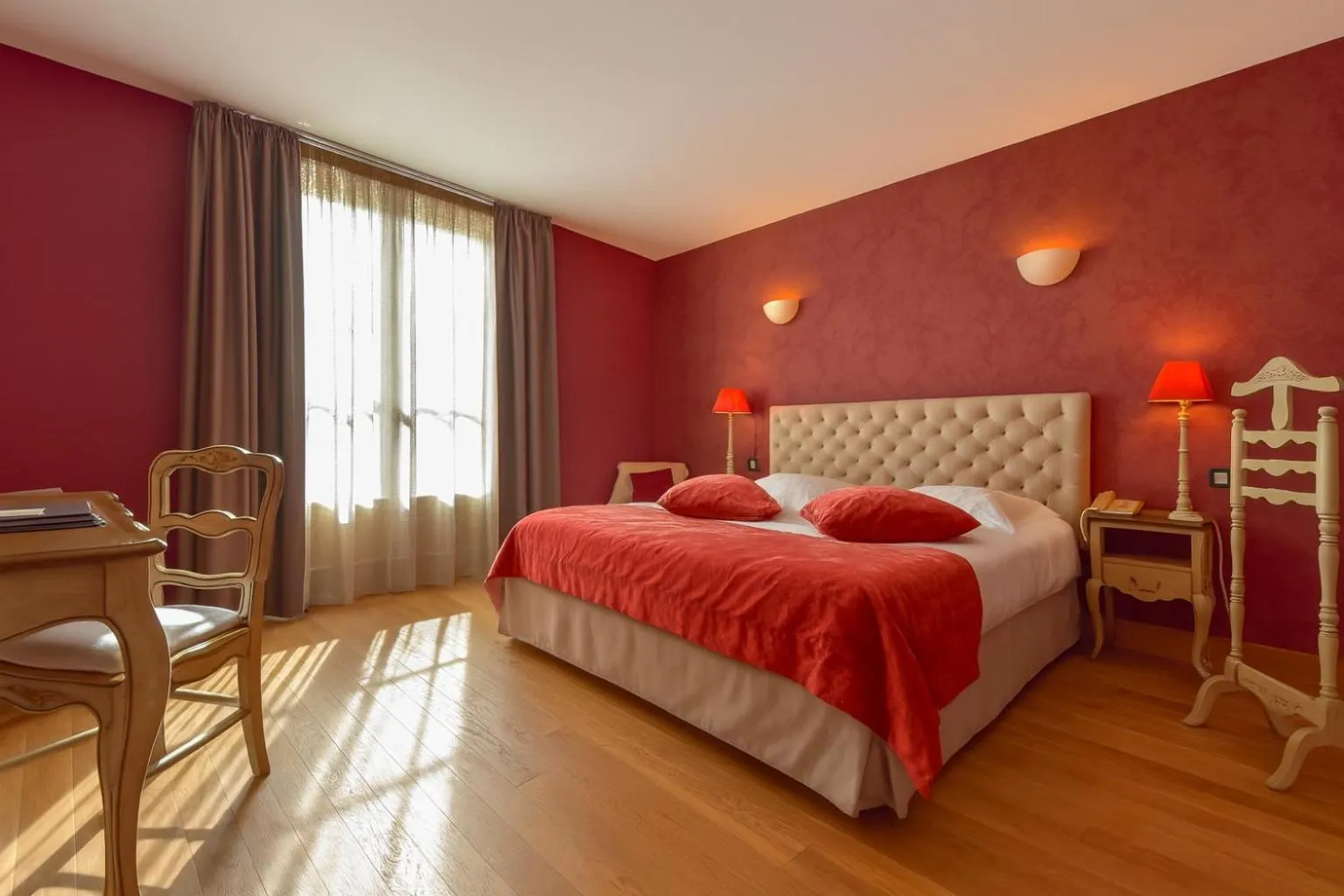 Bed in Hôtel Golf Château de Chailly