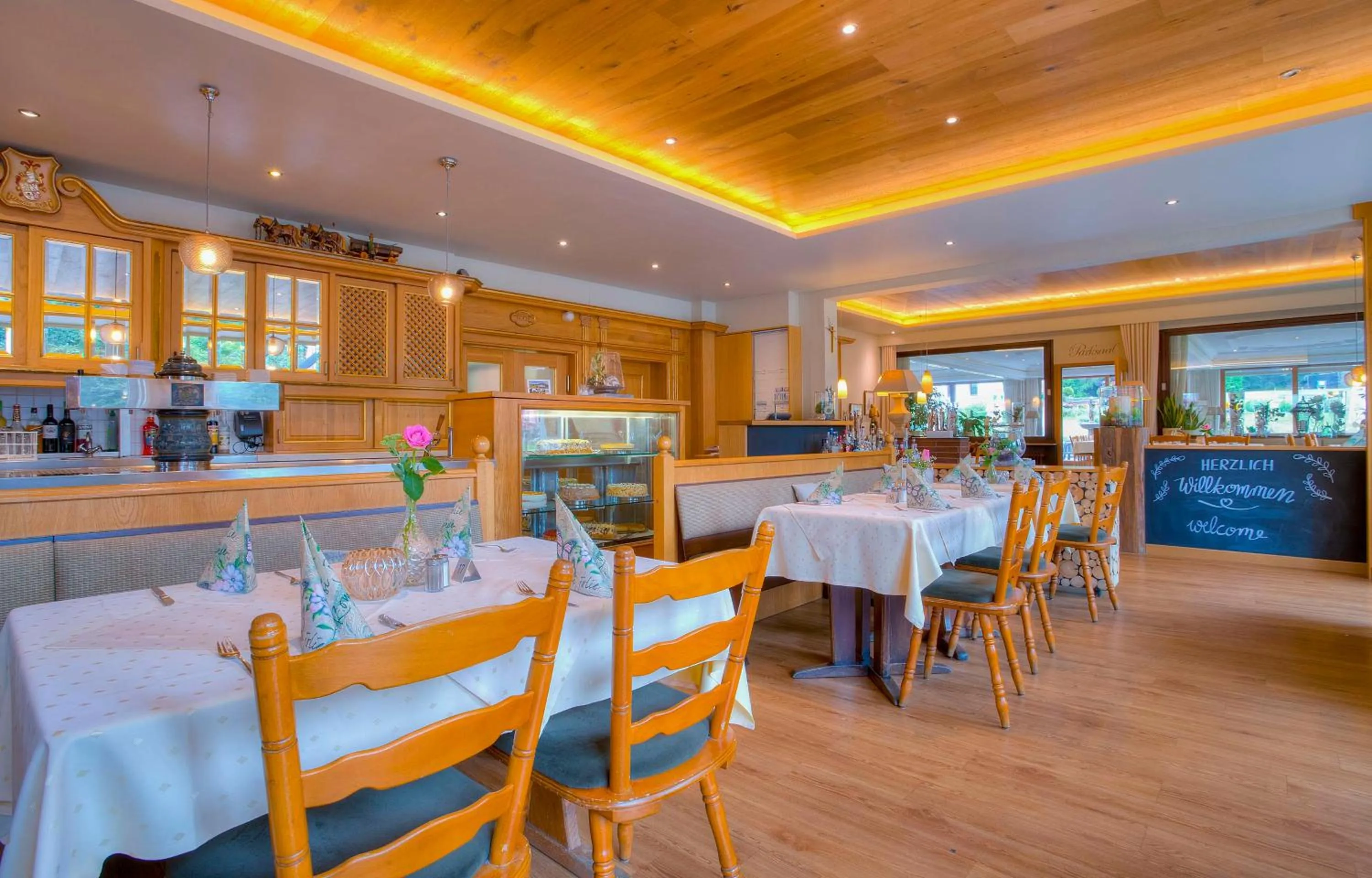 Restaurant/places to eat in Best Western Hotel Brunnenhof