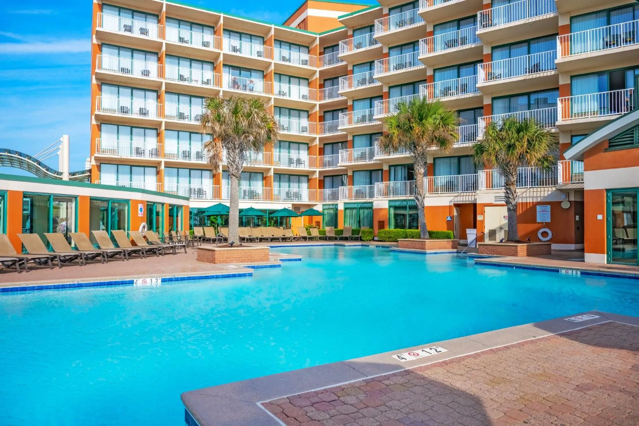 Swimming pool in Holiday Inn & Suites Virginia Beach - North Beach by IHG