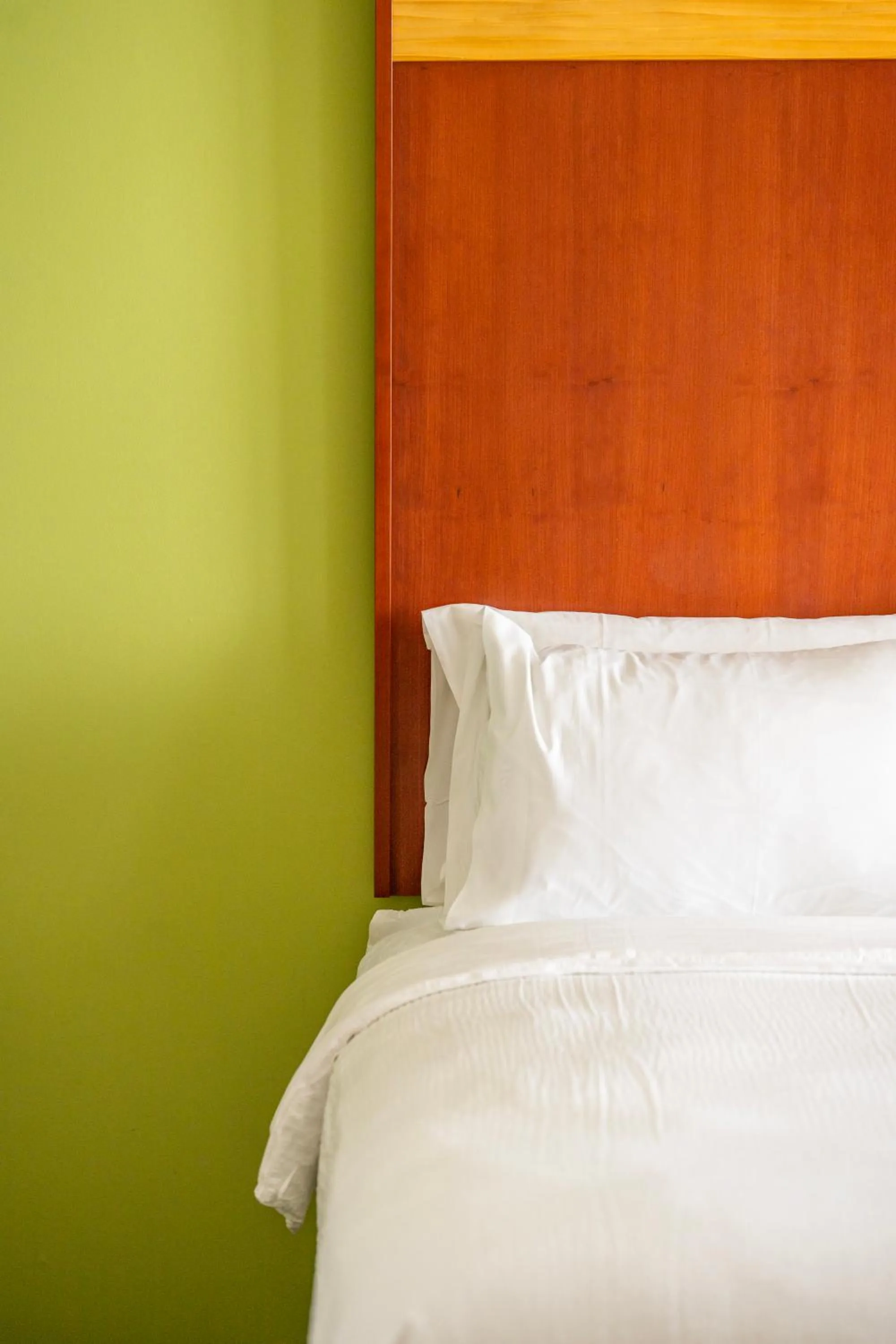 Bed in Holiday Inn & Suites Virginia Beach - North Beach by IHG