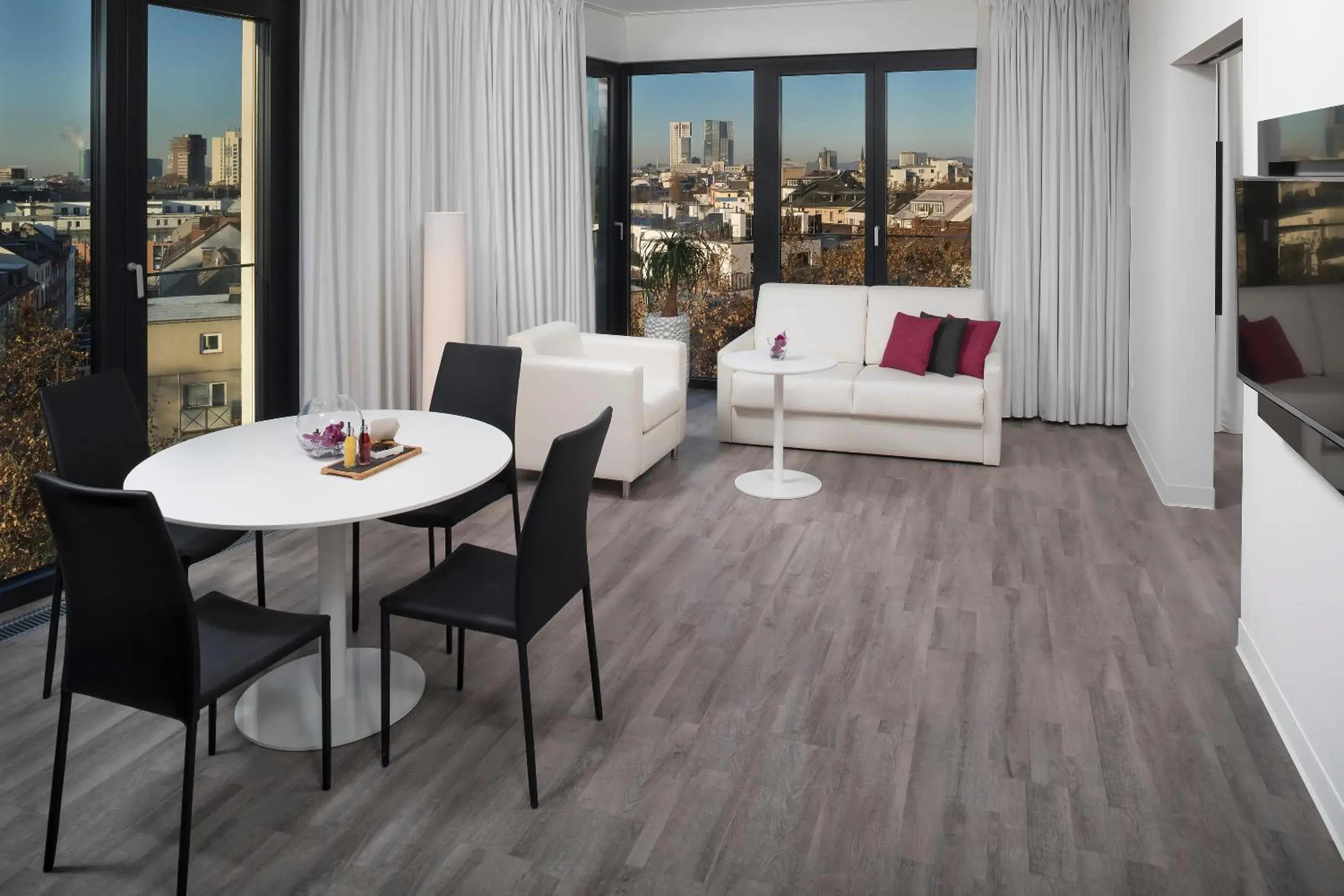 The Loft in INNSiDE by Meliá Frankfurt Ostend The Loft in INNSiDE by Meliá Frankfurt Ostend