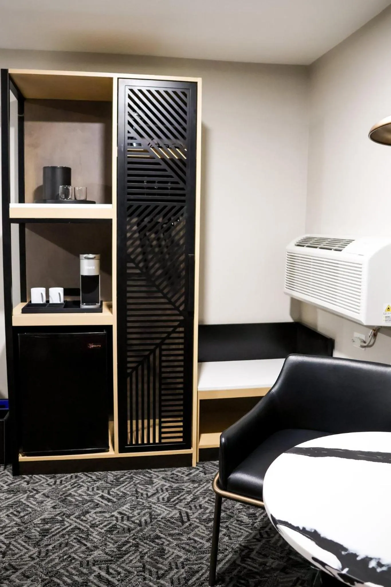 Bedroom in voco Flagstaff by IHG