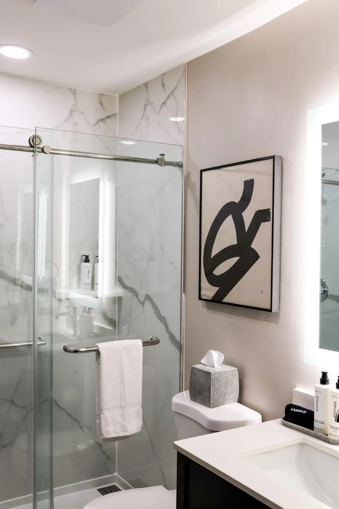 Bedroom in voco Flagstaff by IHG