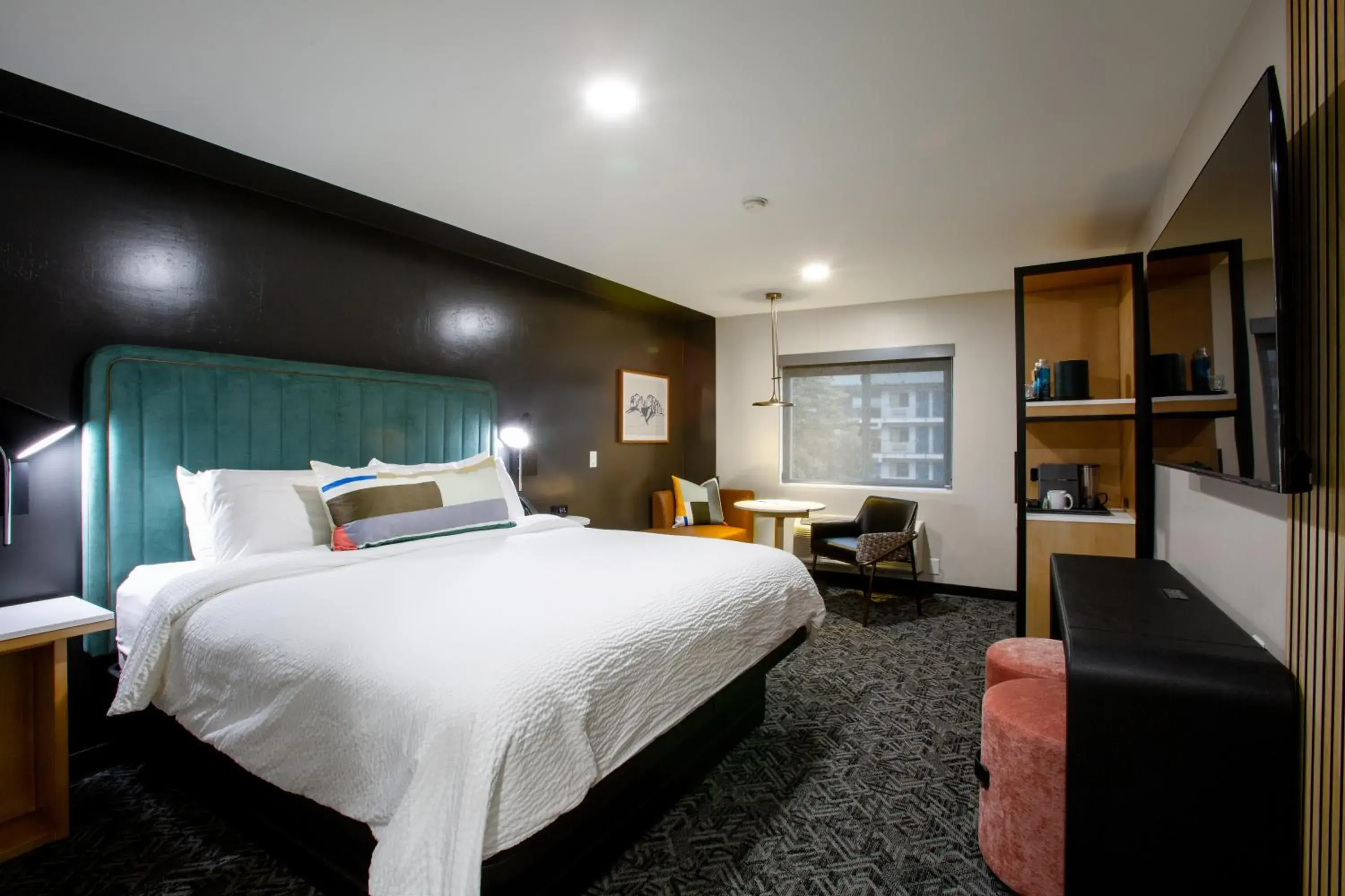 Bedroom, Bed in voco Flagstaff by IHG Bedroom, Bed in voco Flagstaff by IHG