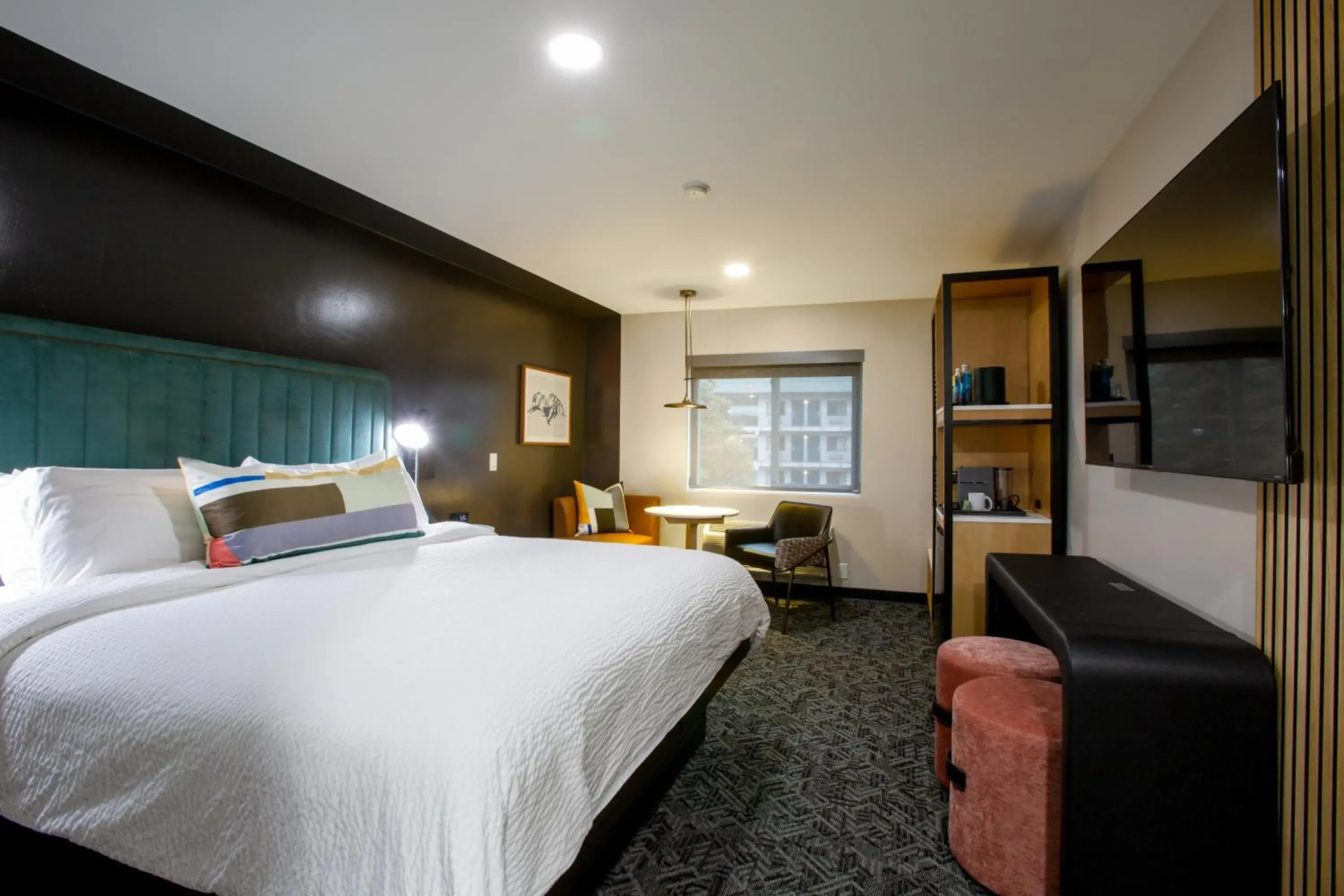 Bedroom, Bed in voco Flagstaff by IHG Bedroom, Bed in voco Flagstaff by IHG