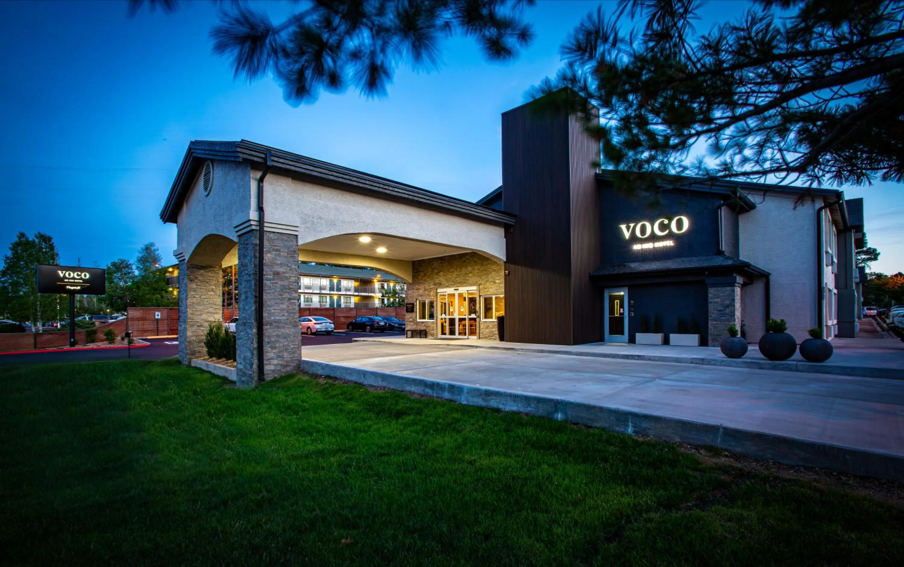 Property building in voco Flagstaff by IHG