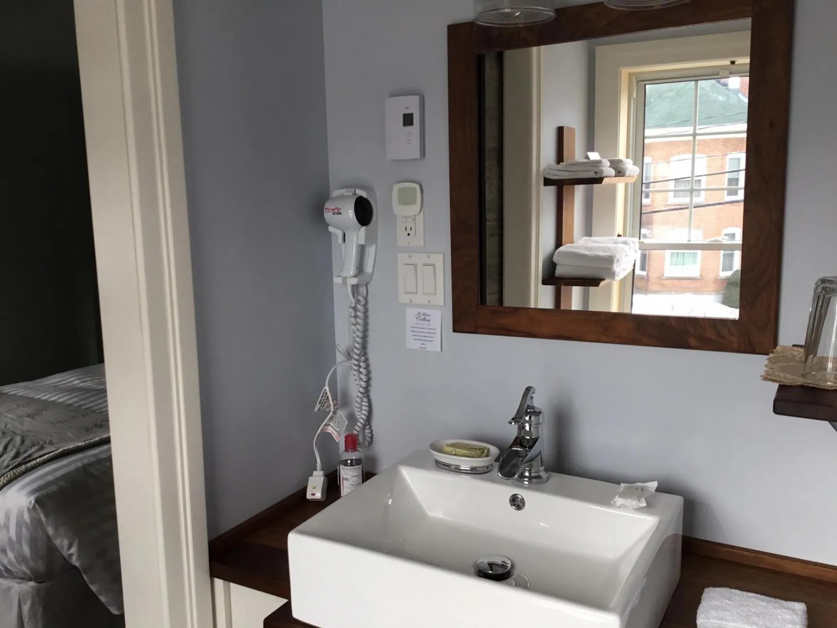 Bathroom in La Maison Collins B&B