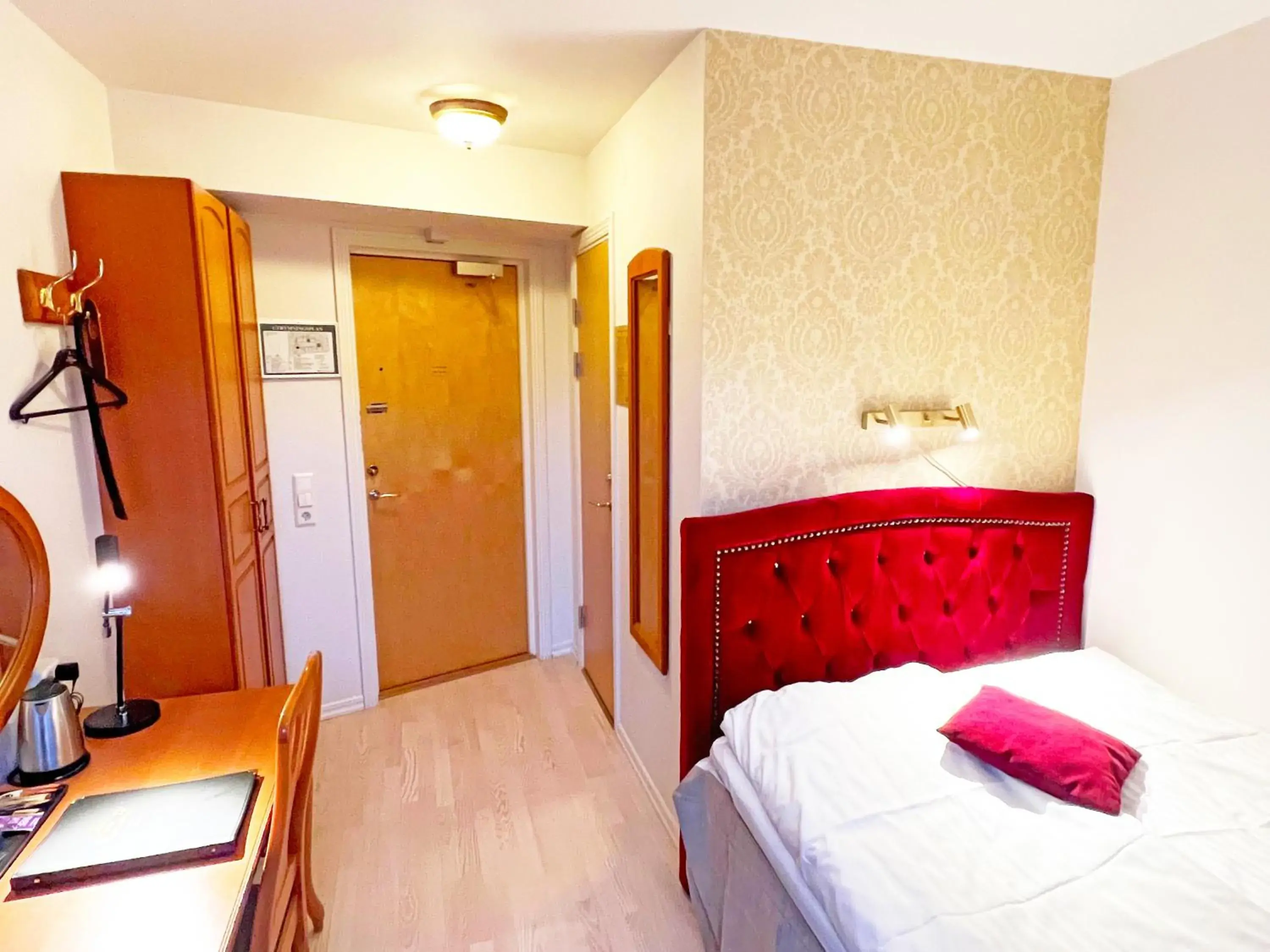 Bed in Hotel Concordia Bed in Hotel Concordia