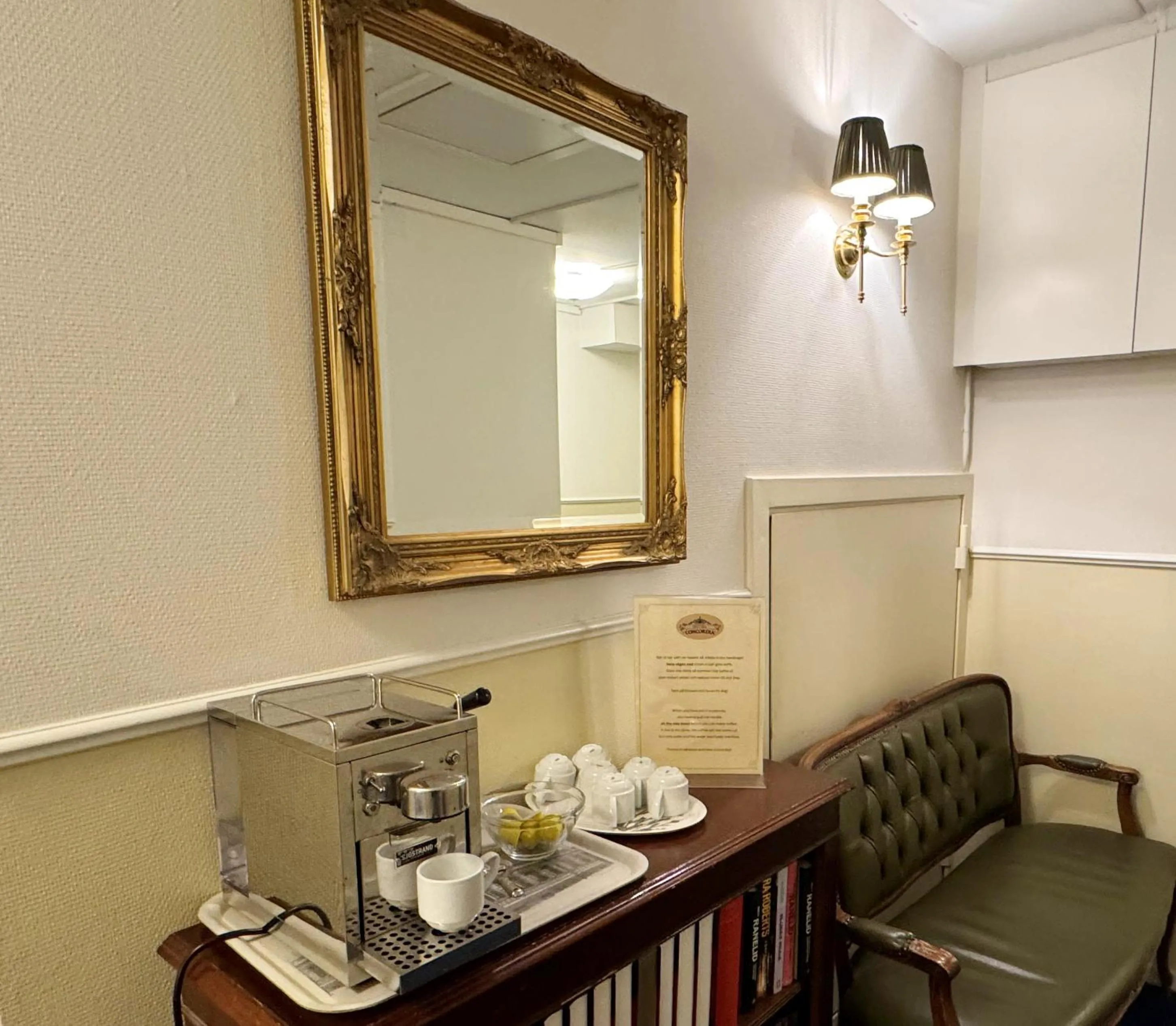 Coffee/tea facilities in Hotel Concordia